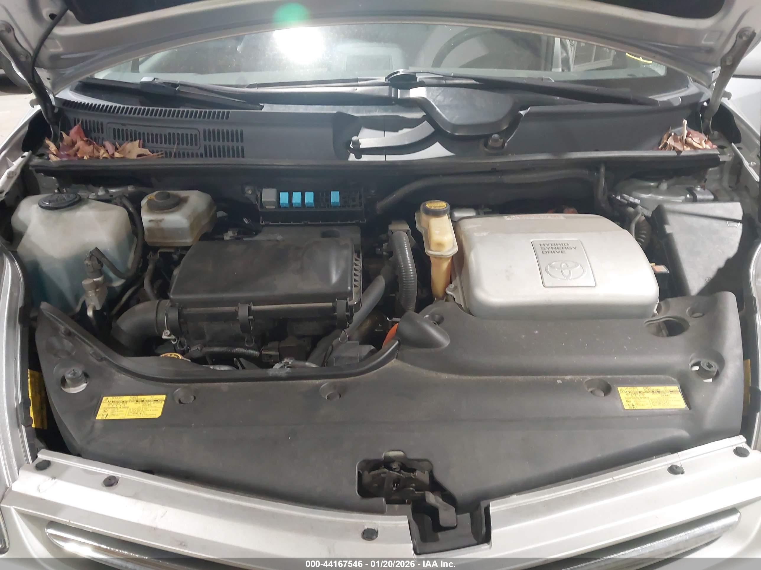 TOYOTA PRIUS image 10
