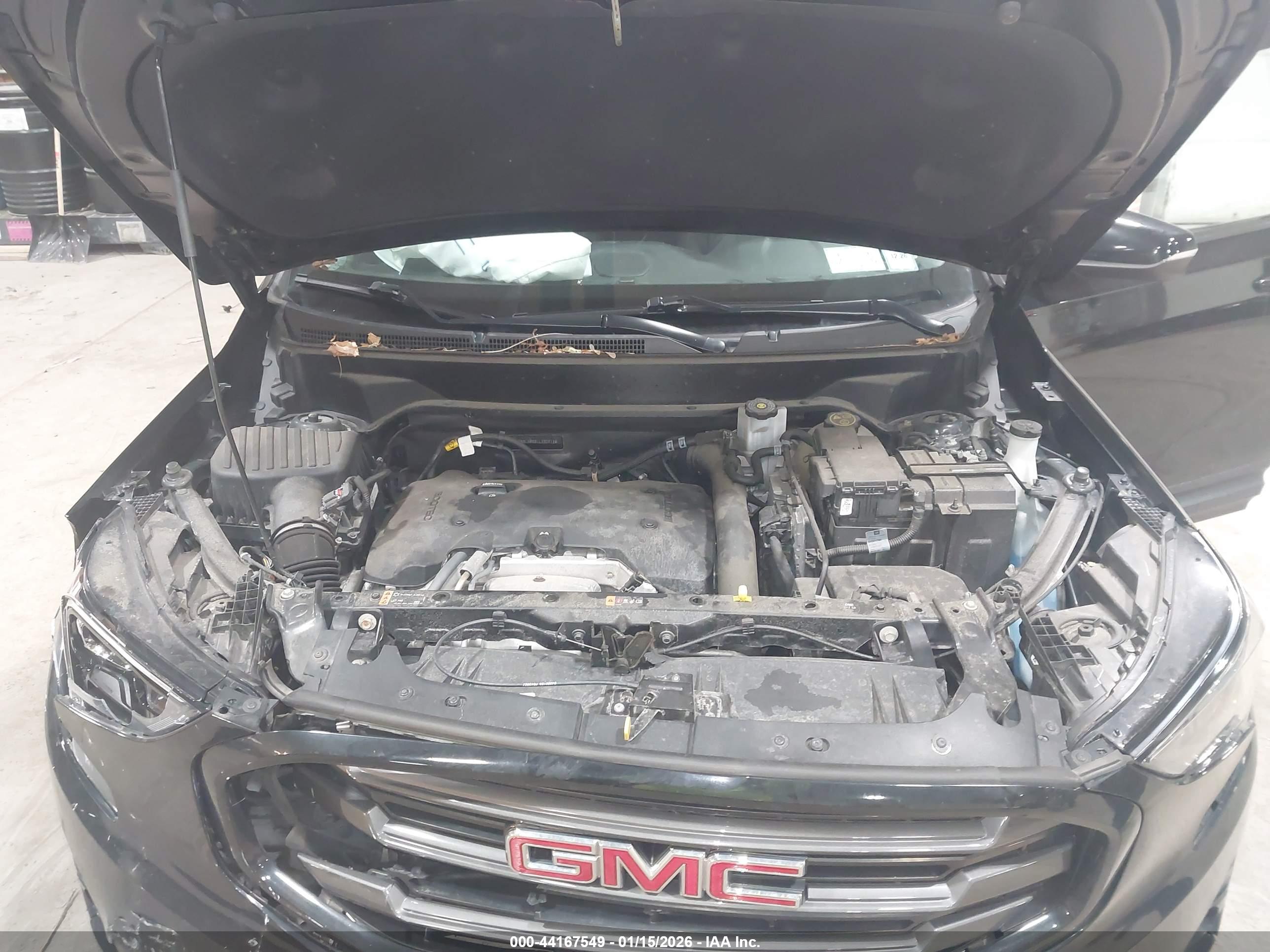 GMC TERRAIN image 10
