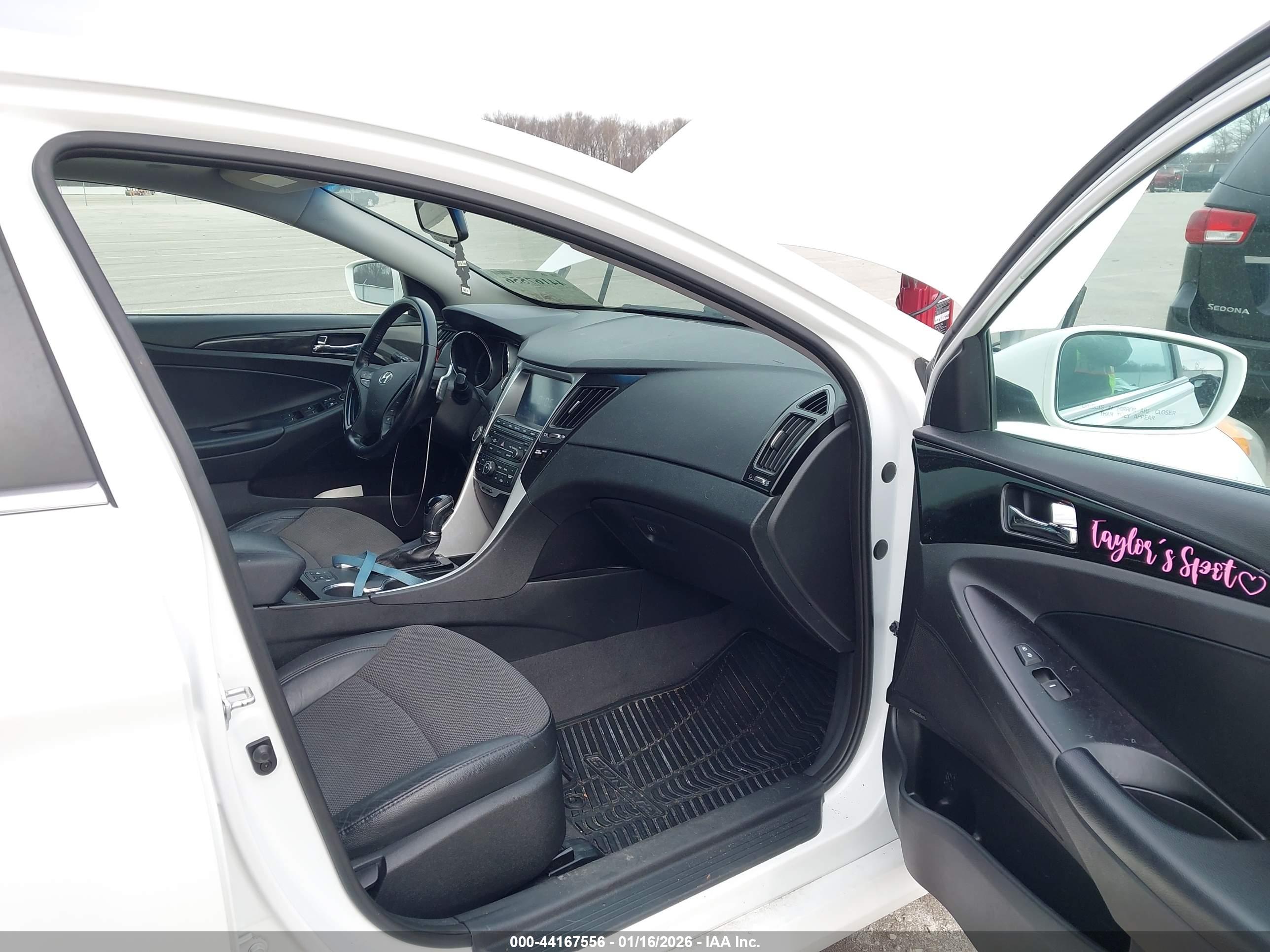 HYUNDAI SONATA image 5