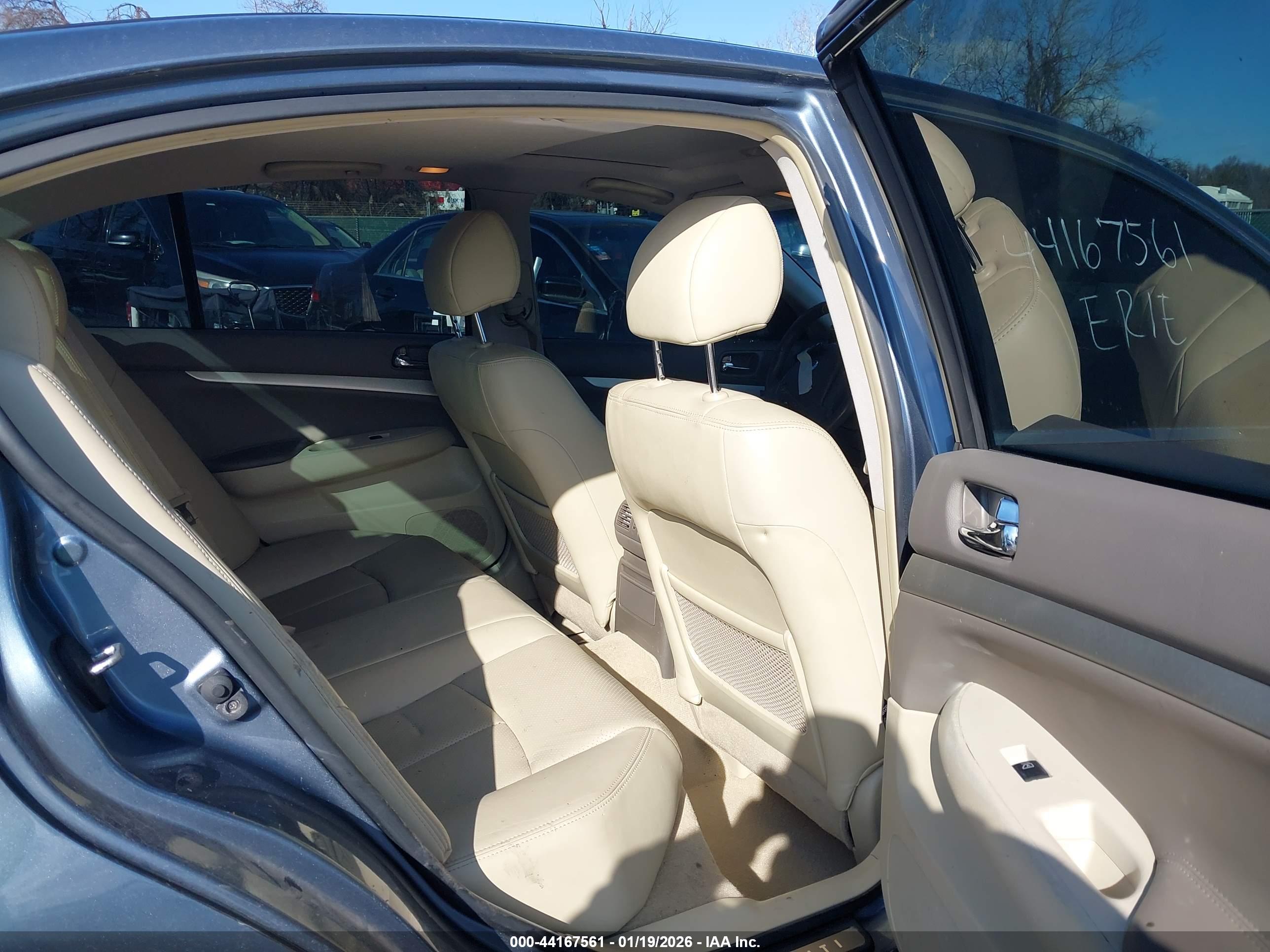INFINITI G35X image 8