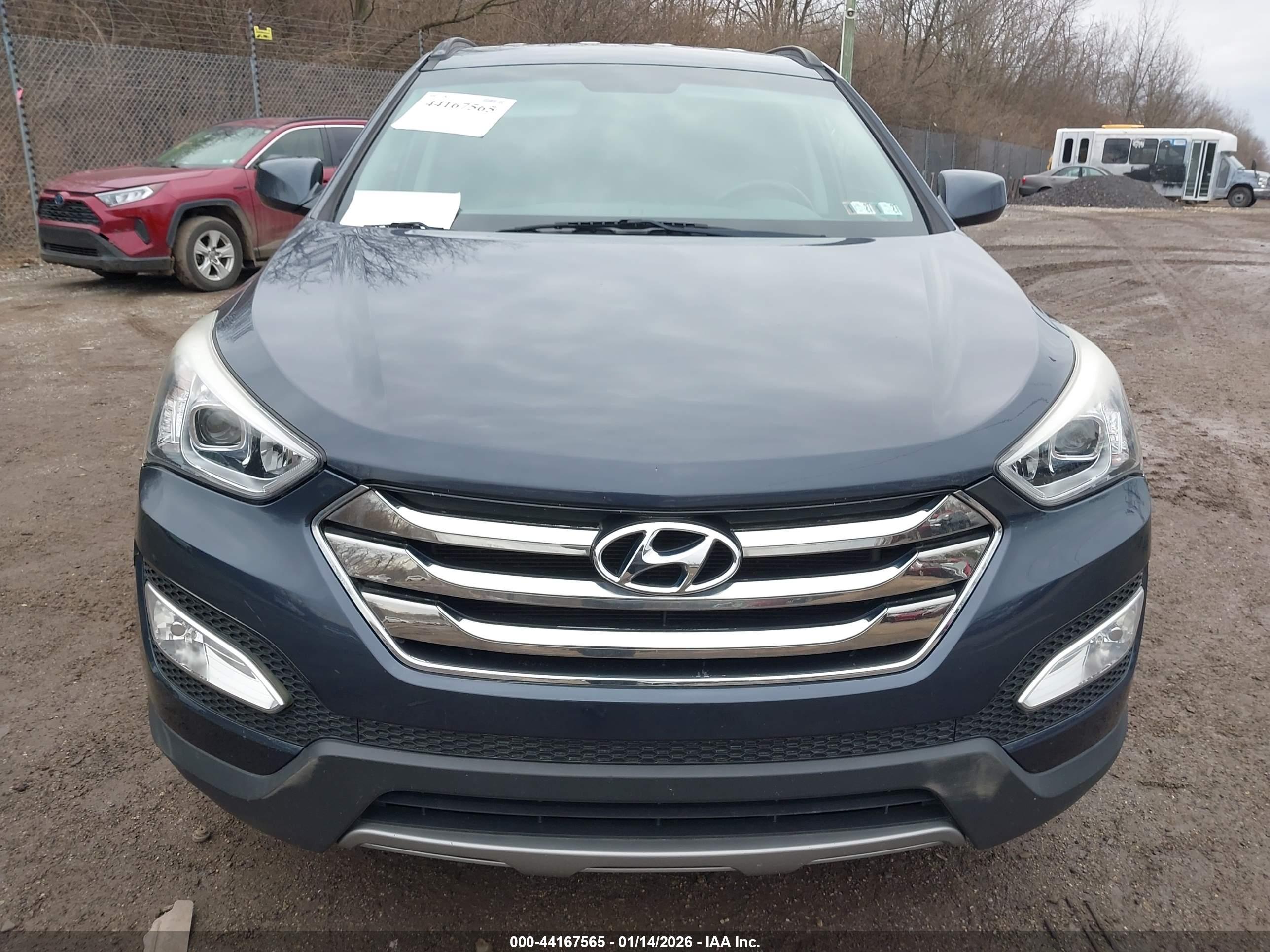 HYUNDAI SANTA image 6