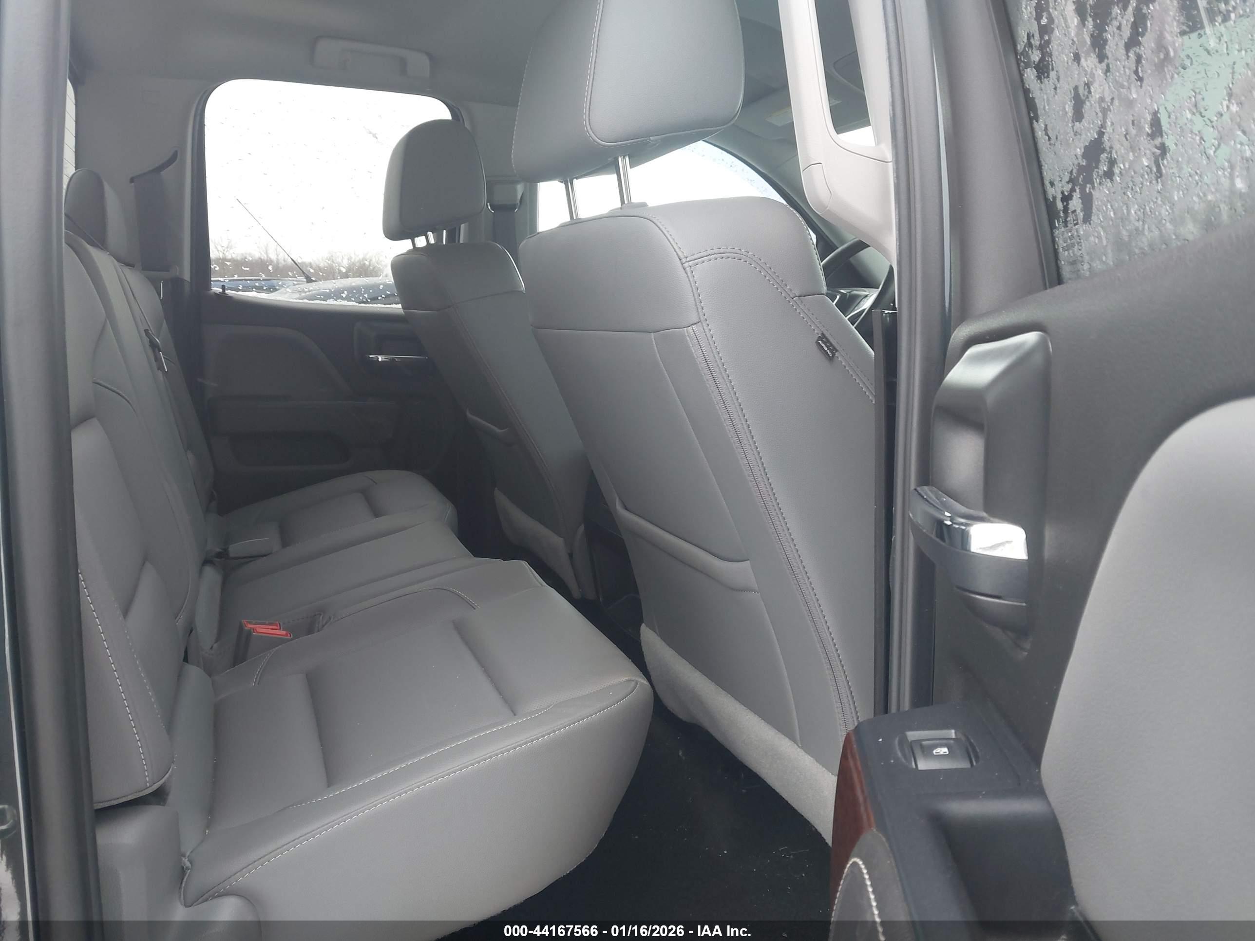GMC SIERRA image 8