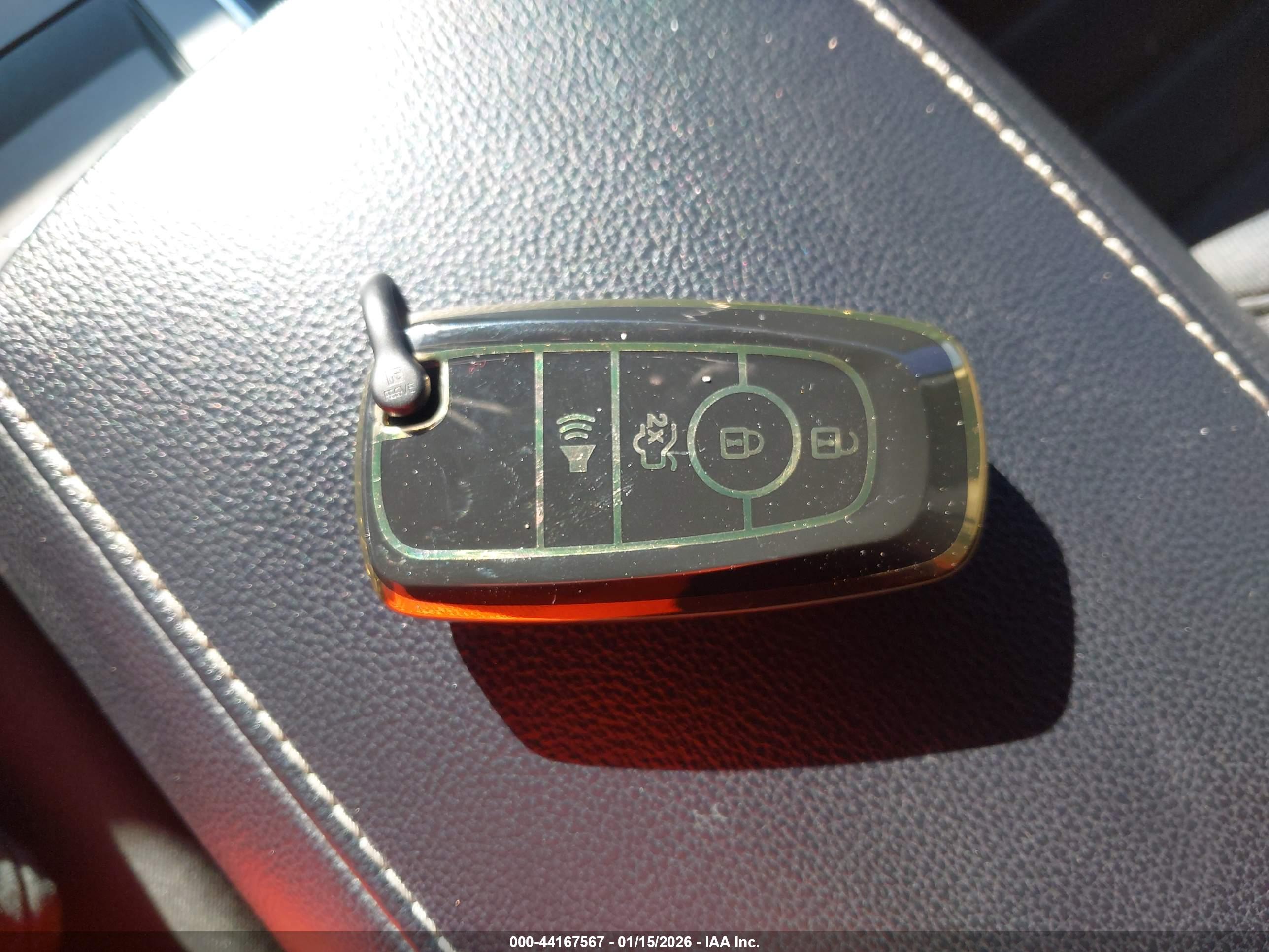 FORD FUSION image 11