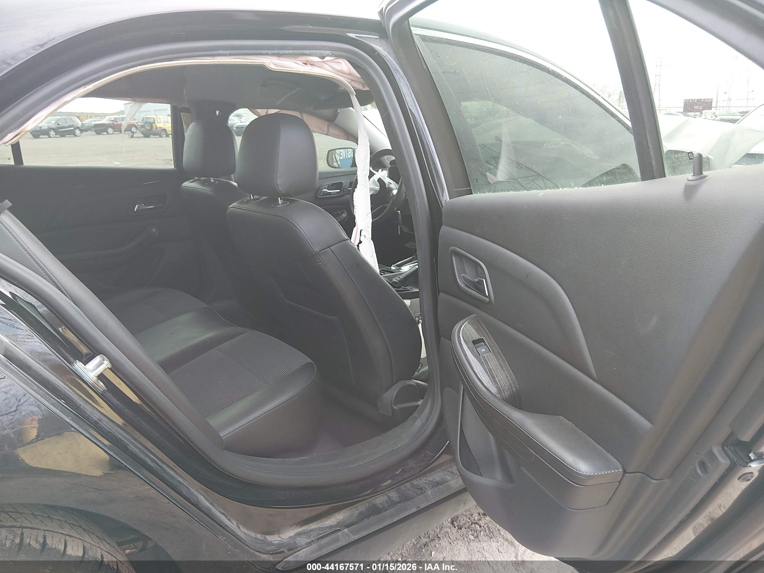 CHEVROLET MALIBU image 8