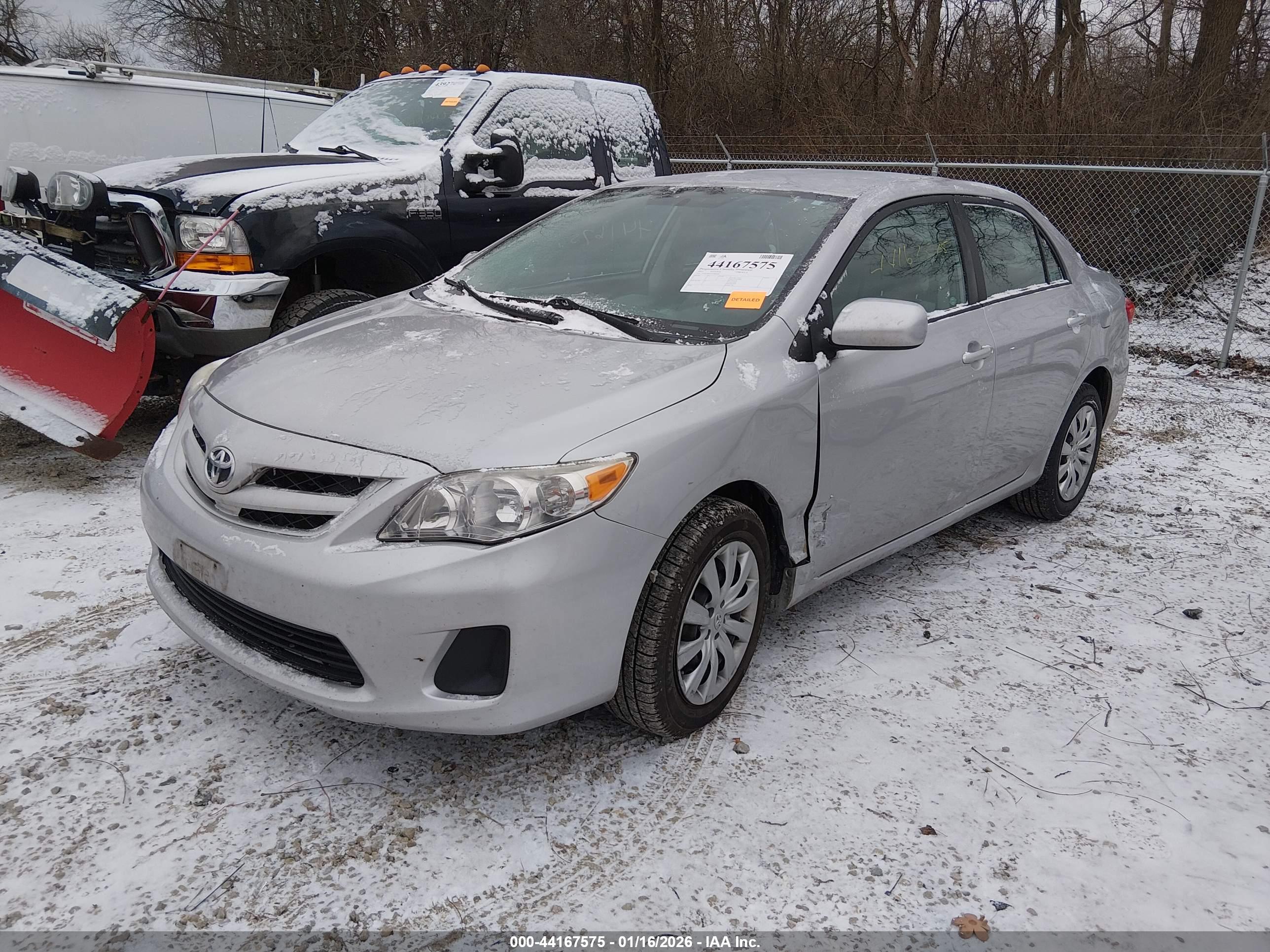 TOYOTA COROLLA image 2
