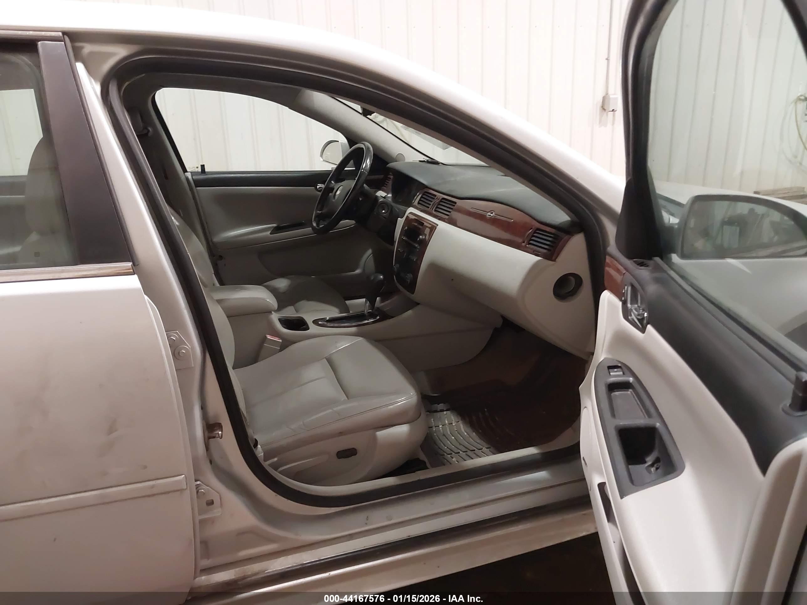CHEVROLET IMPALA image 5