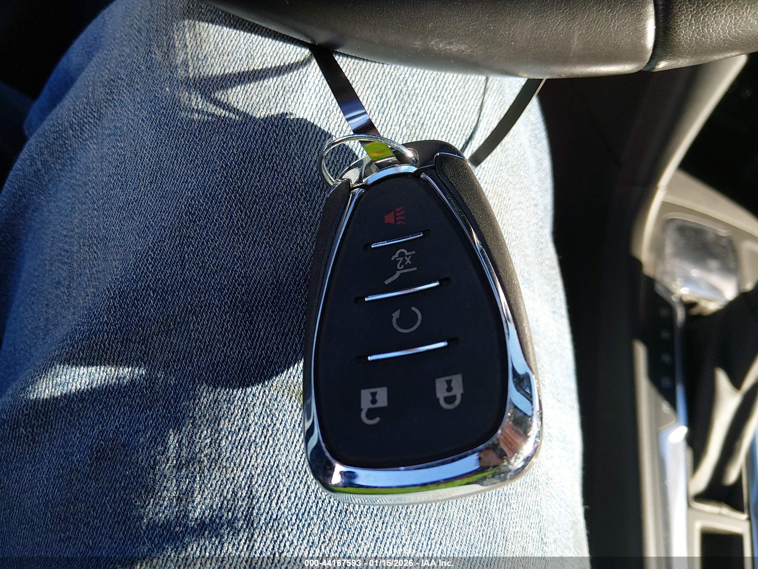 CHEVROLET EQUINOX image 11