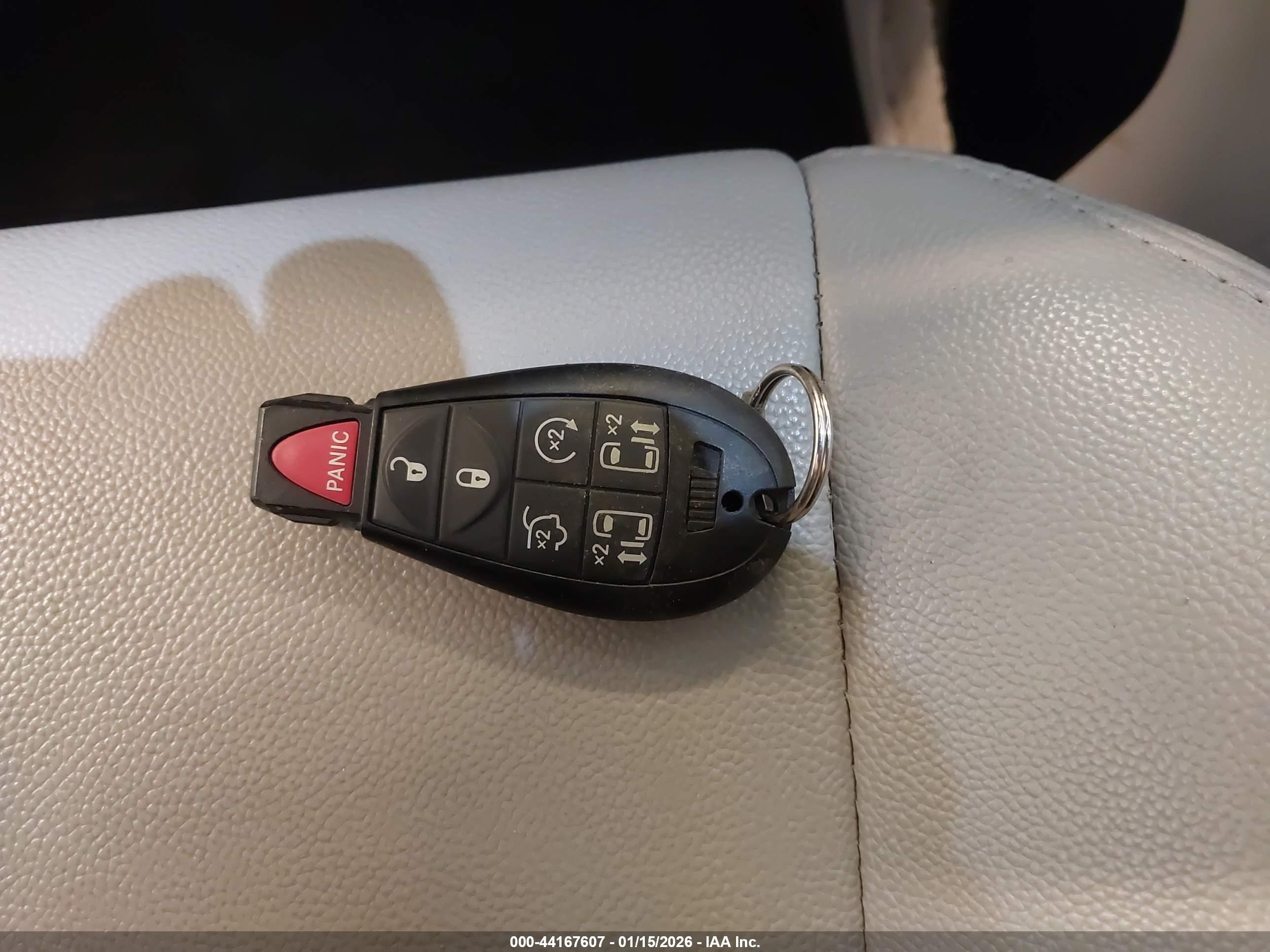 CHRYSLER TOWN image 11