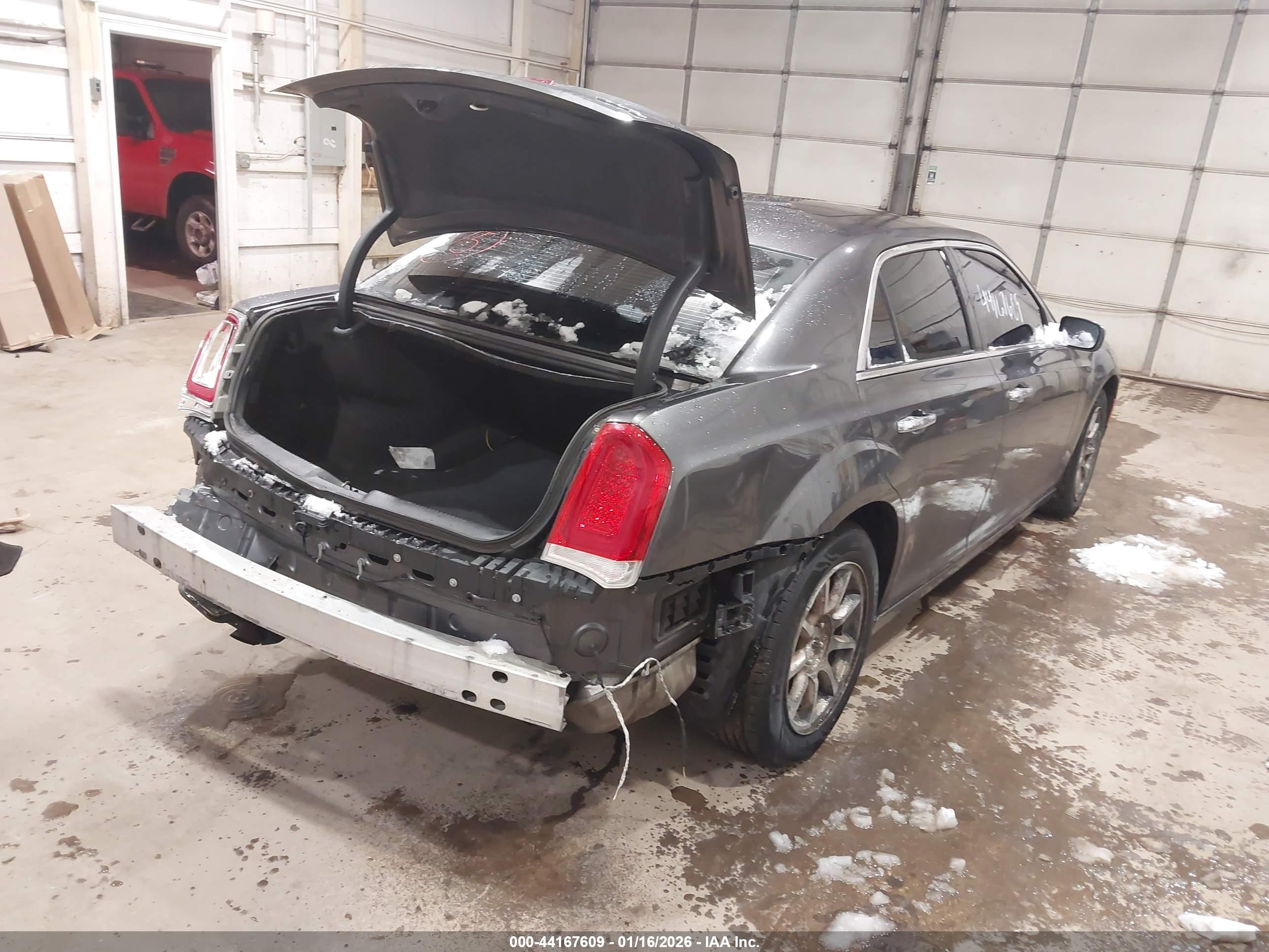CHRYSLER 300C image 4
