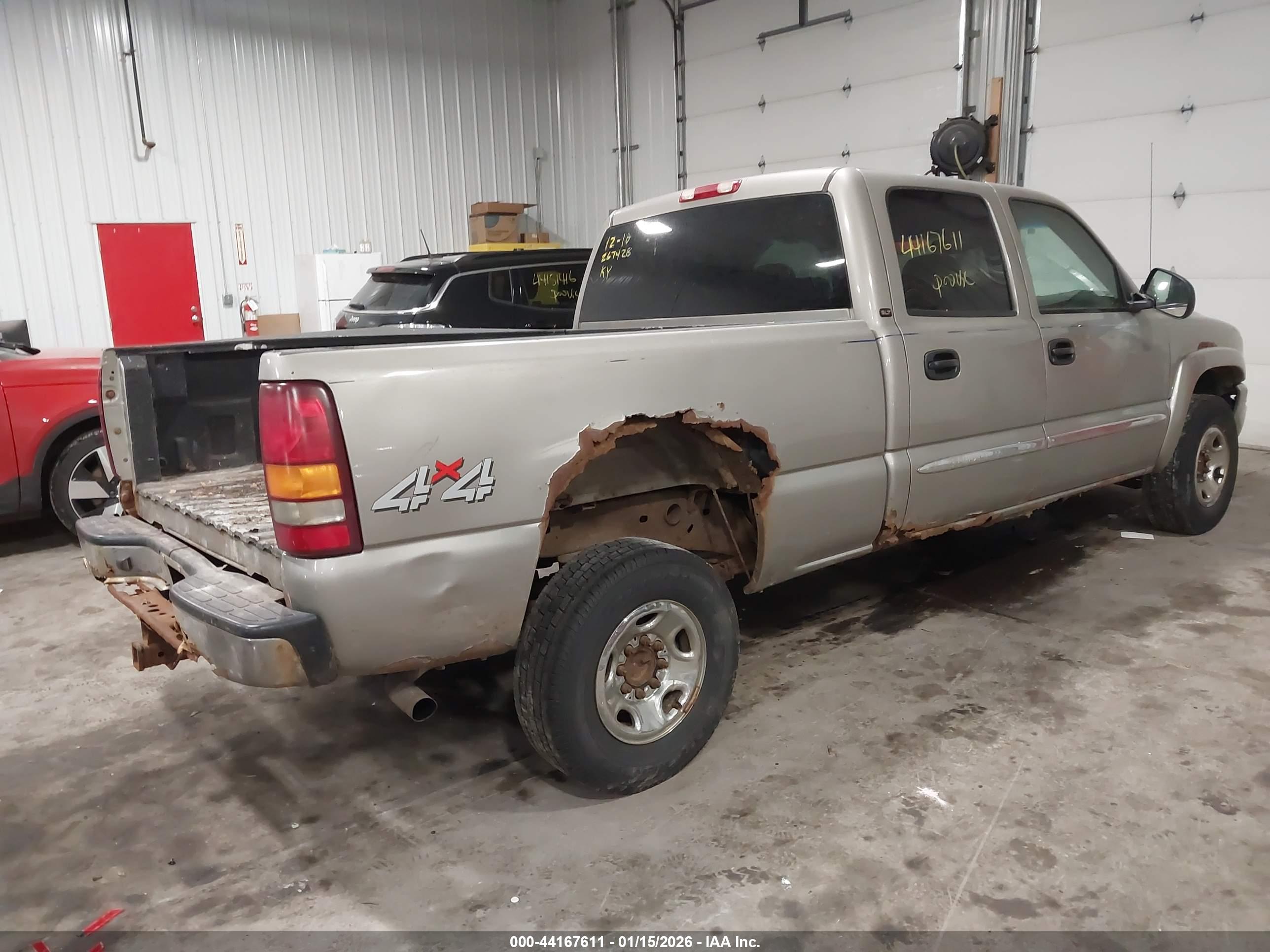 GMC SIERRA image 4