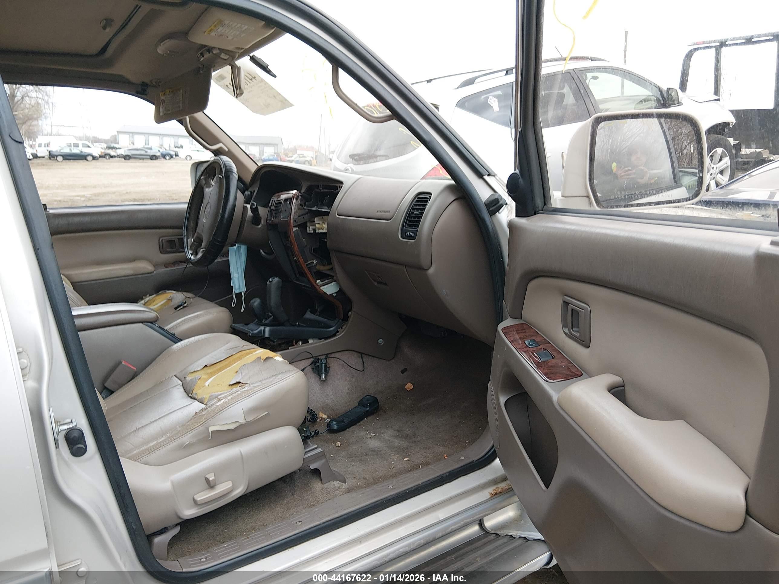 TOYOTA 4RUNNER image 5