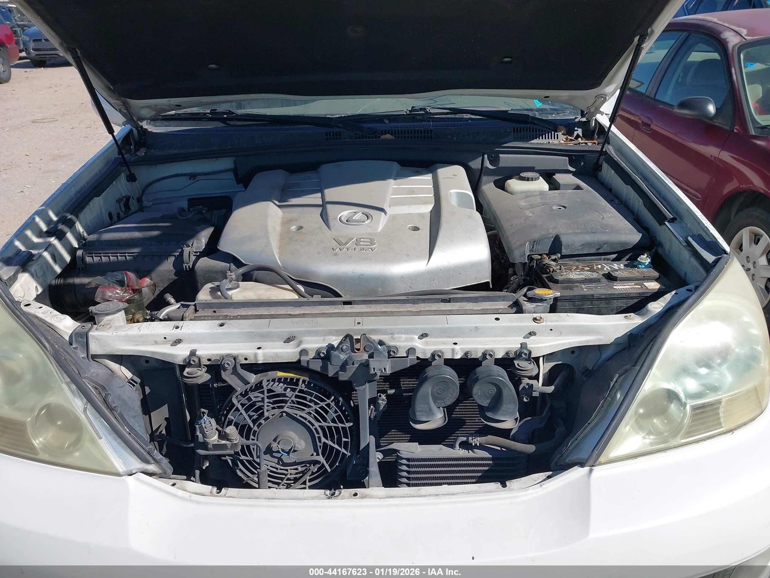 LEXUS GX image 10