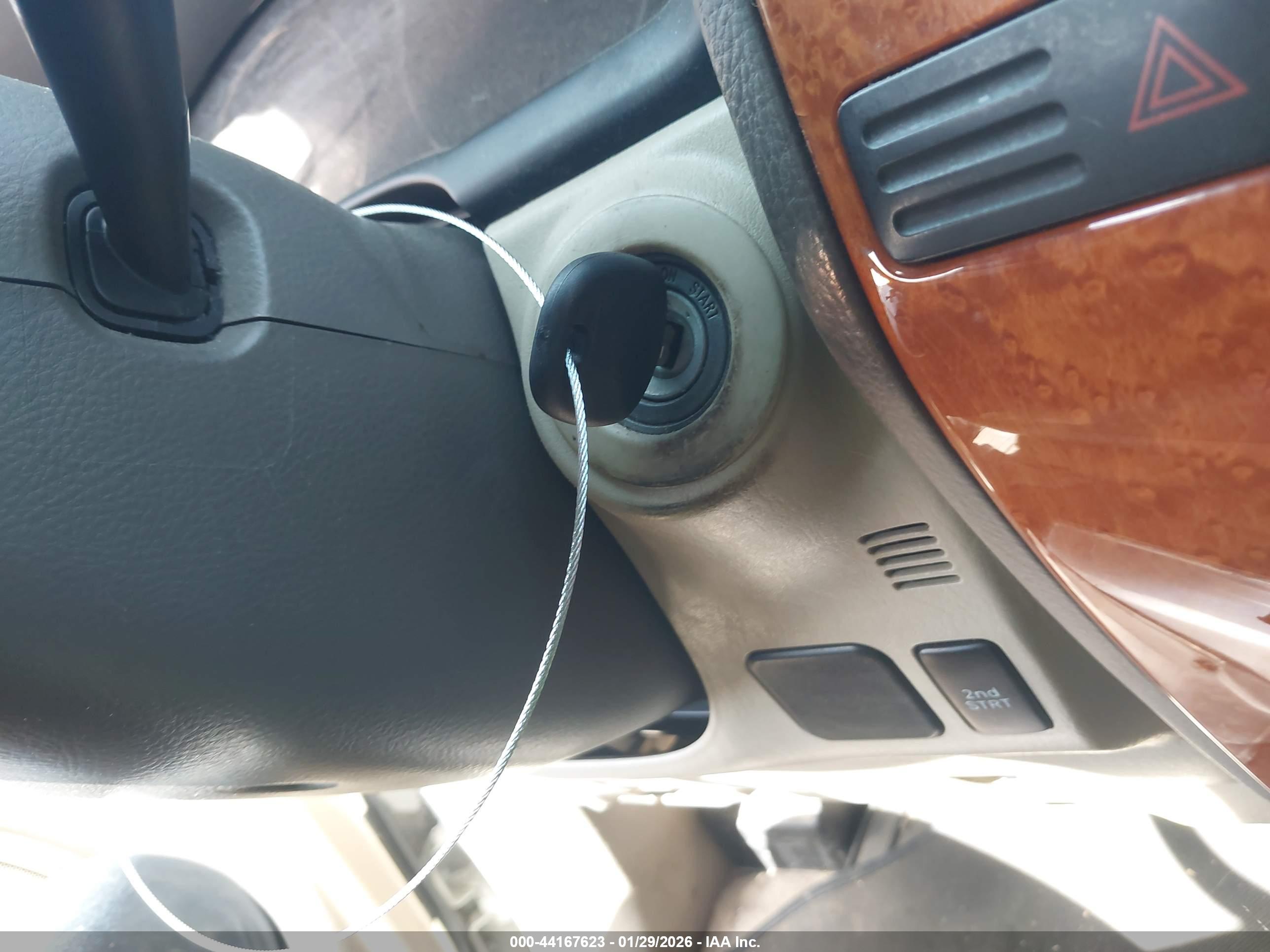 LEXUS GX image 11