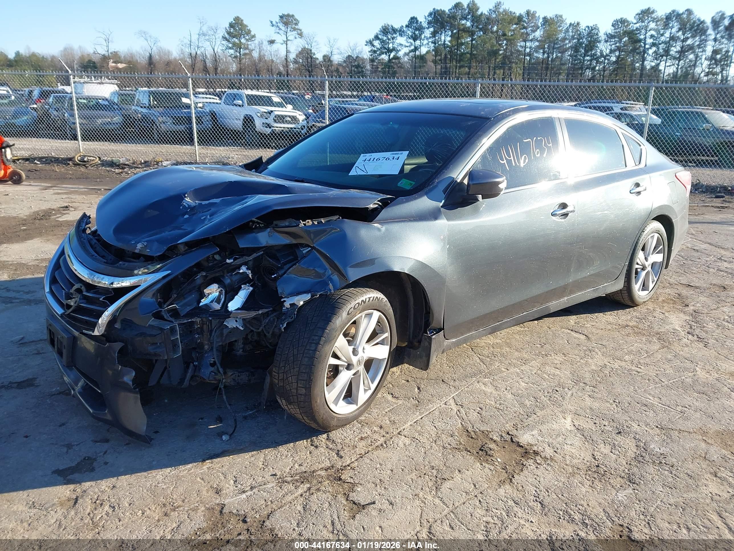 NISSAN ALTIMA image 2