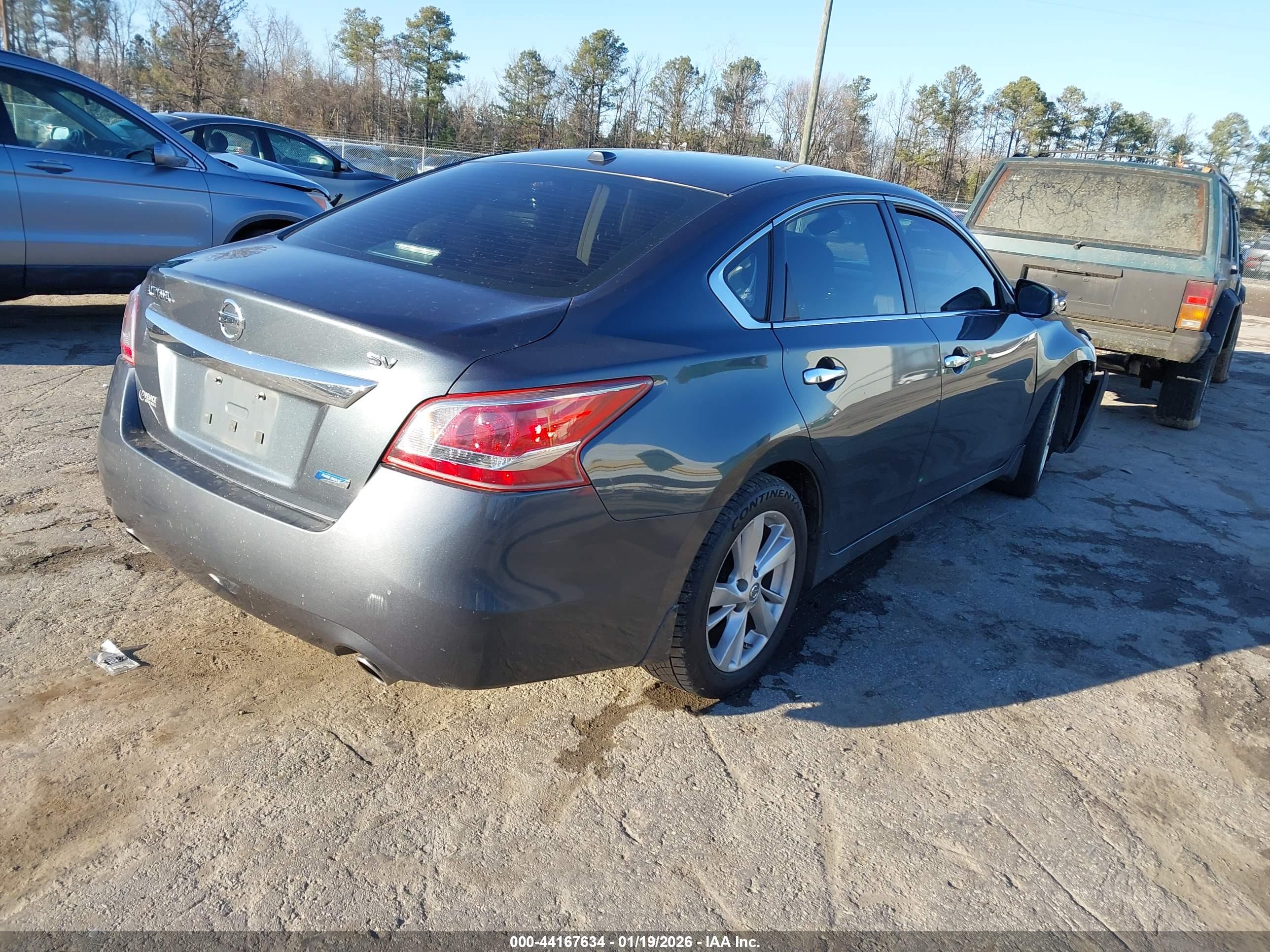 NISSAN ALTIMA image 4