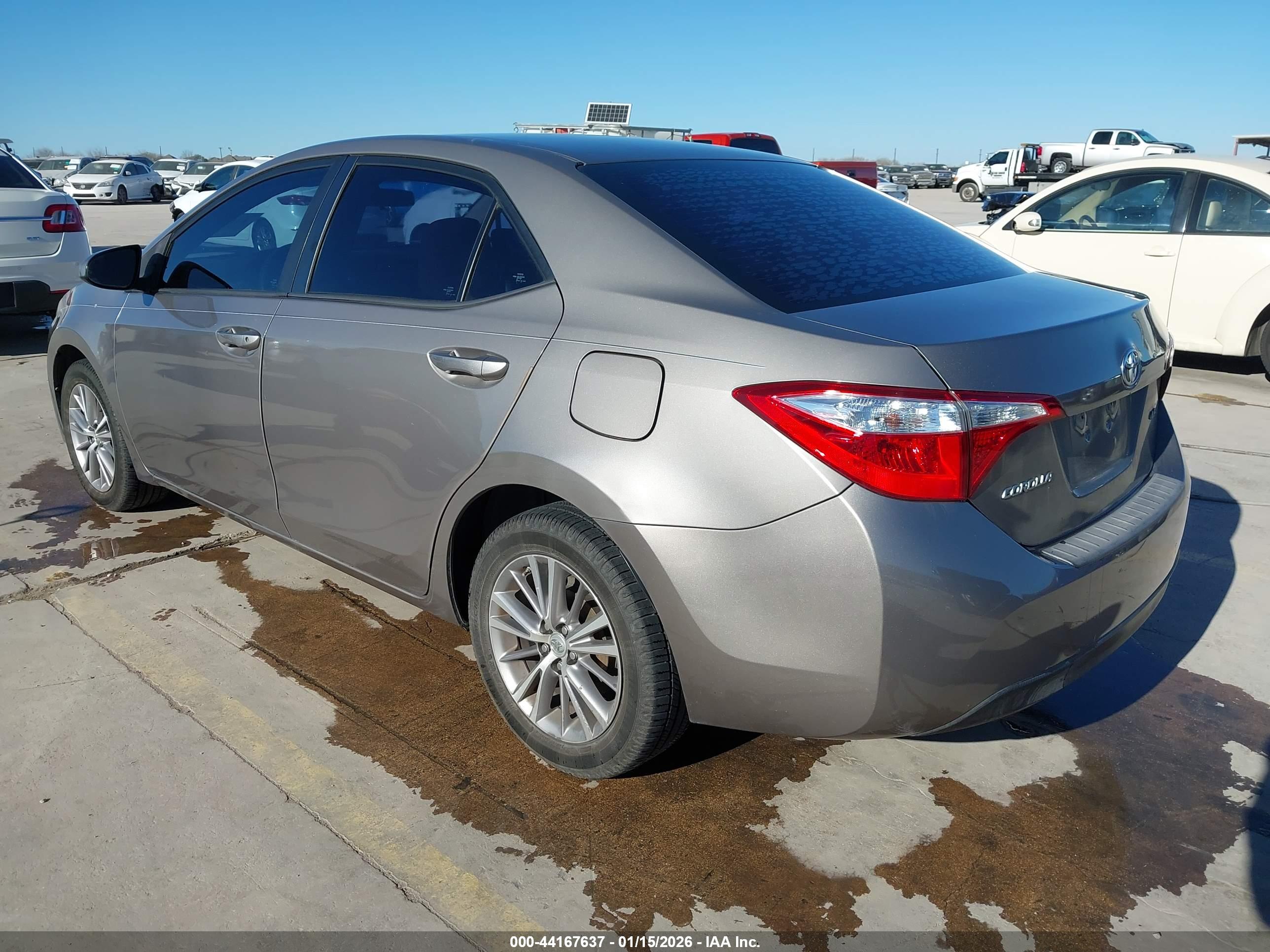 TOYOTA COROLLA image 3