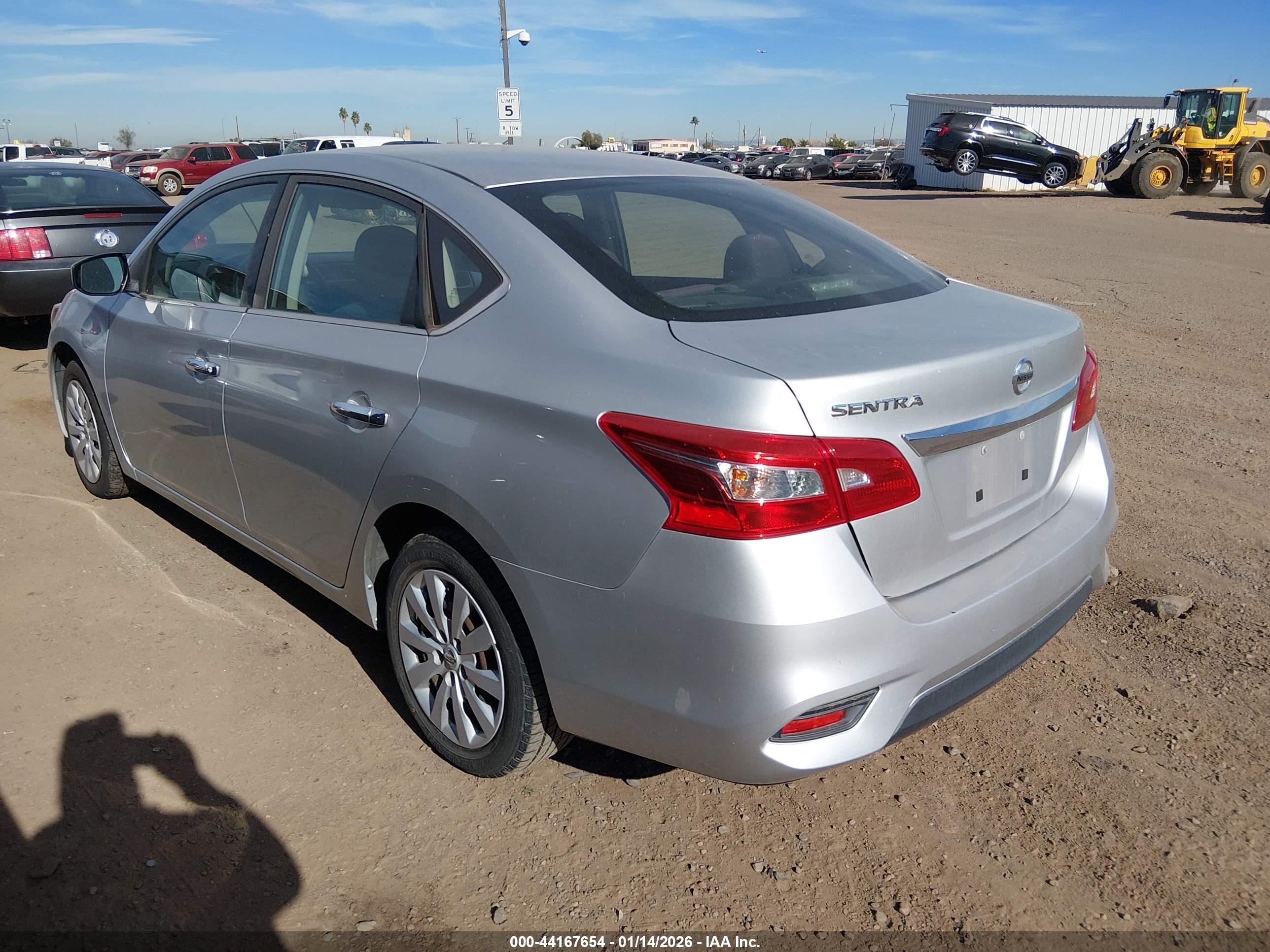 NISSAN SENTRA image 3