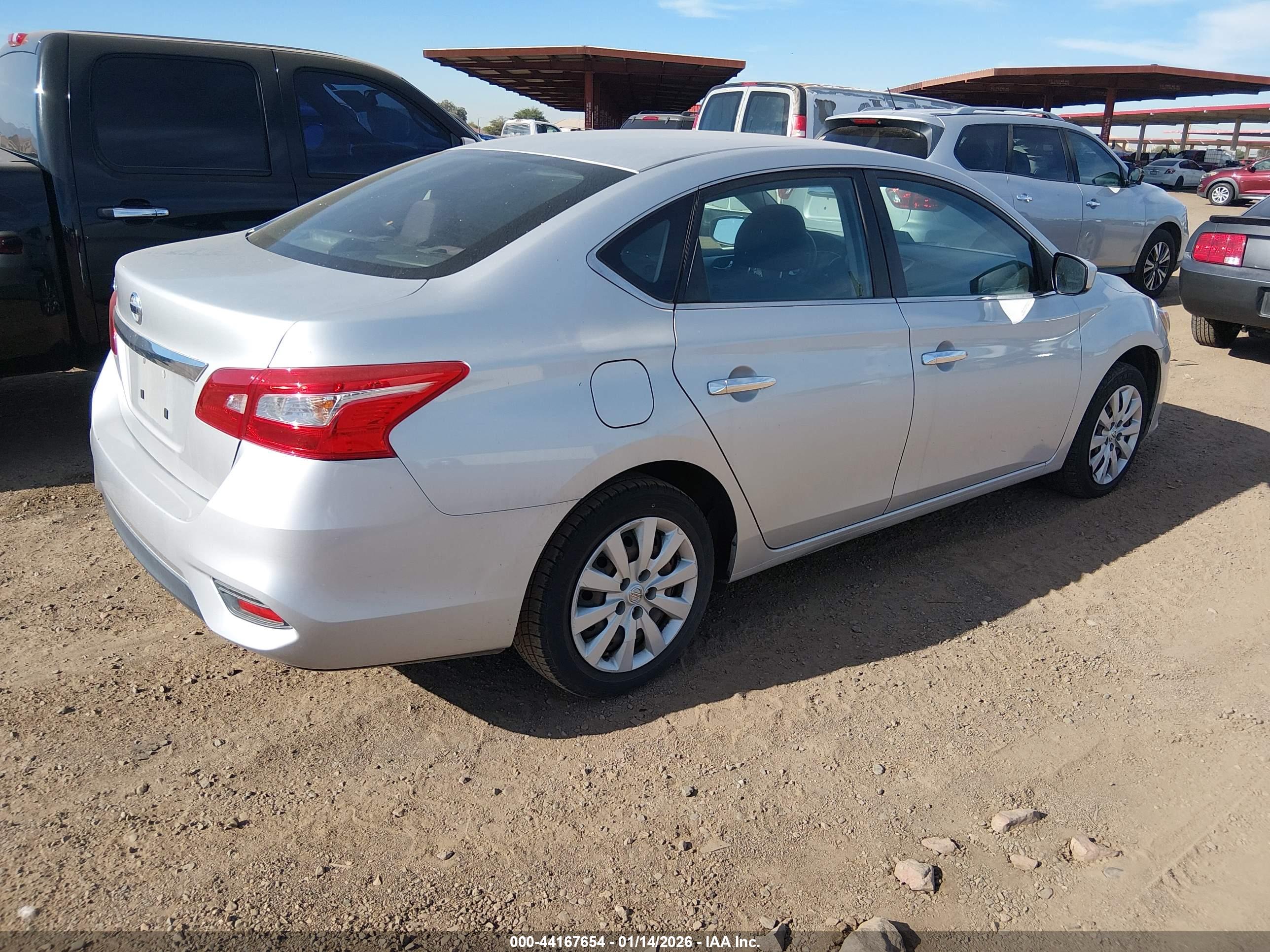 NISSAN SENTRA image 4