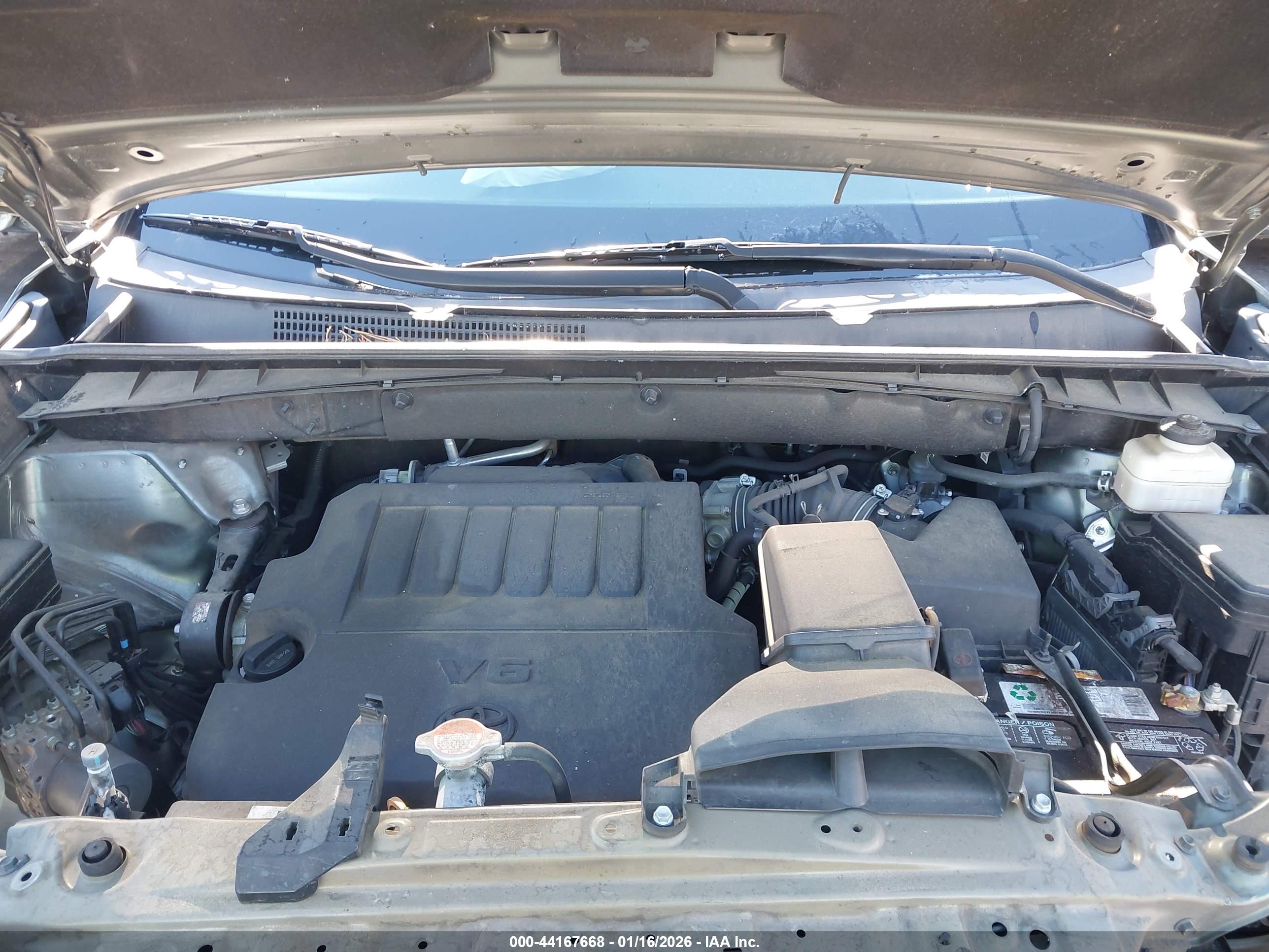 TOYOTA HIGHLANDER image 10