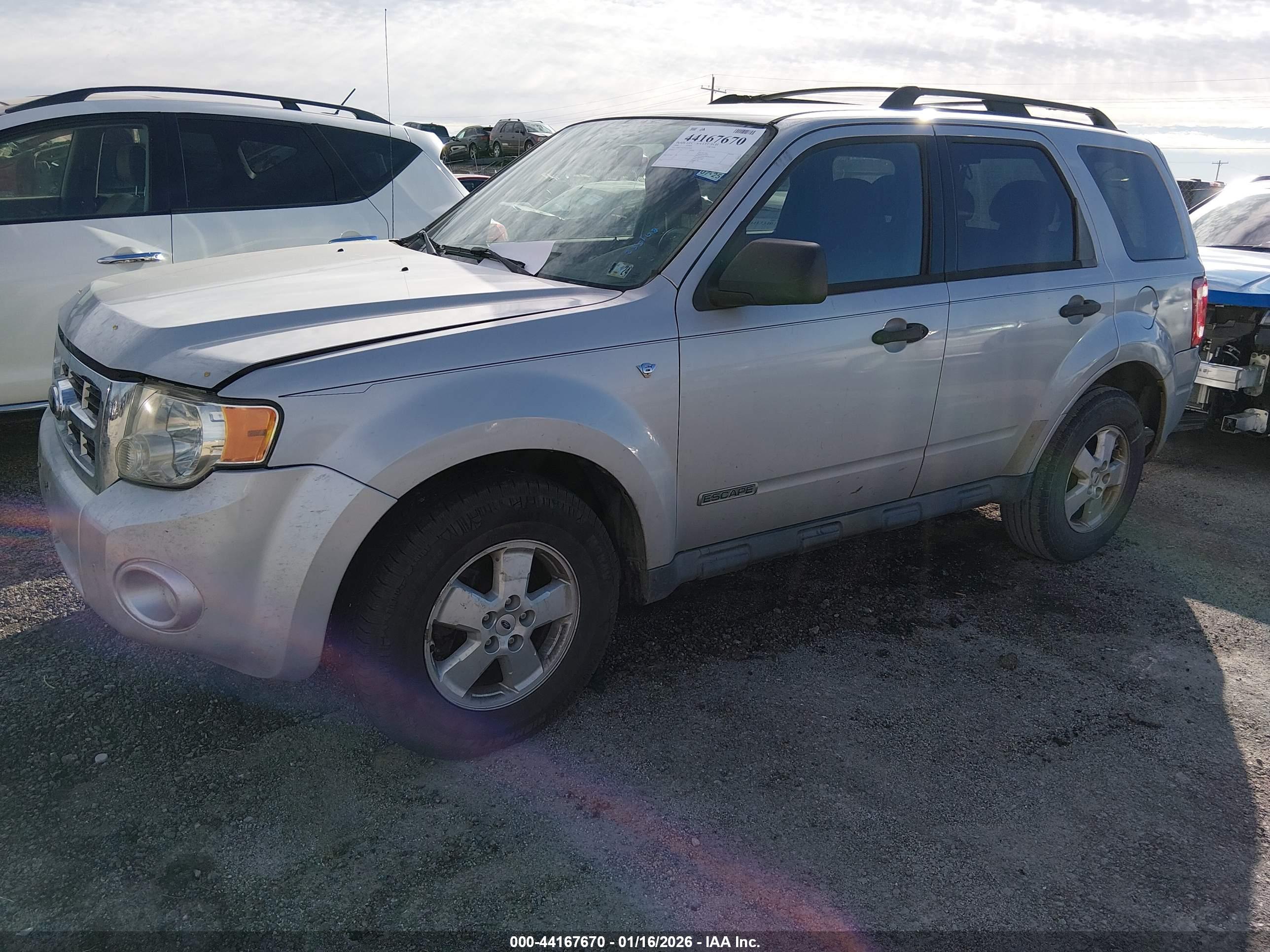 FORD ESCAPE image 2