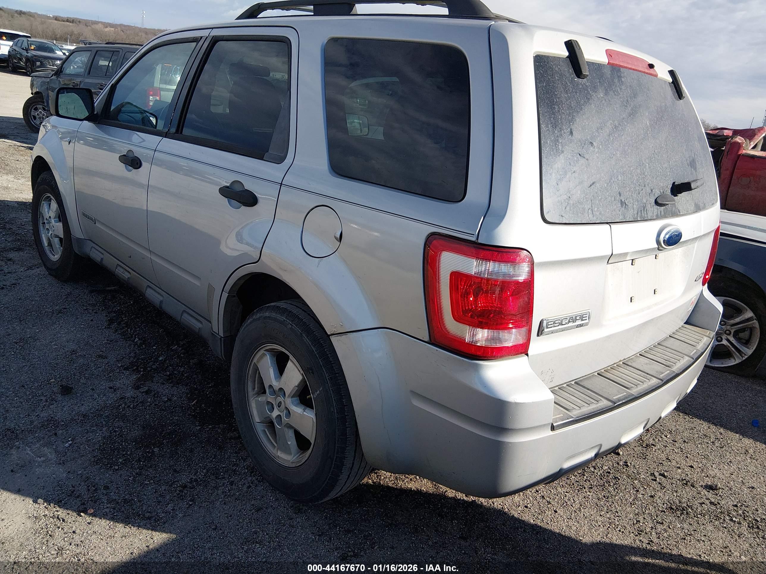 FORD ESCAPE image 3