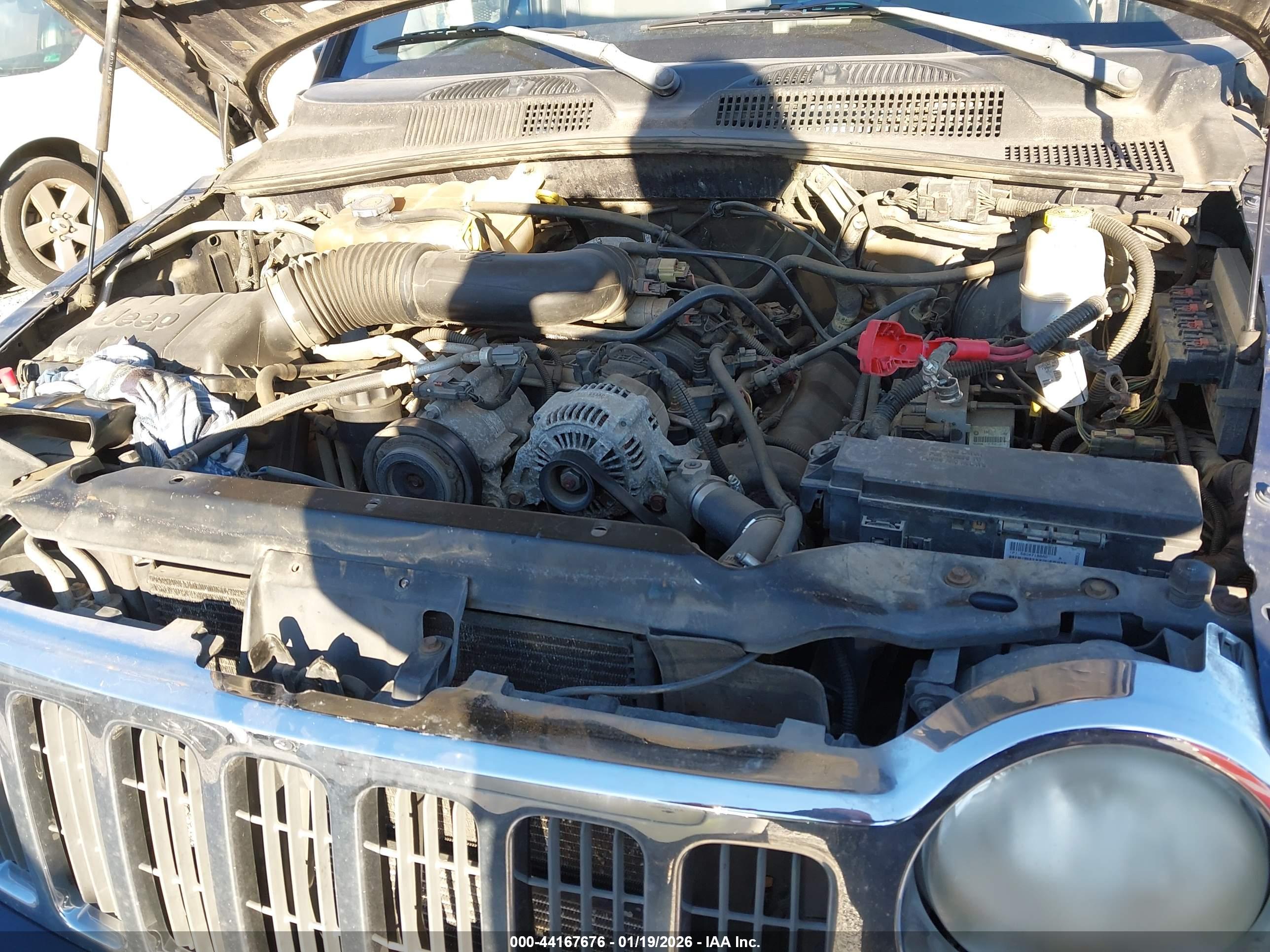 JEEP LIBERTY image 10