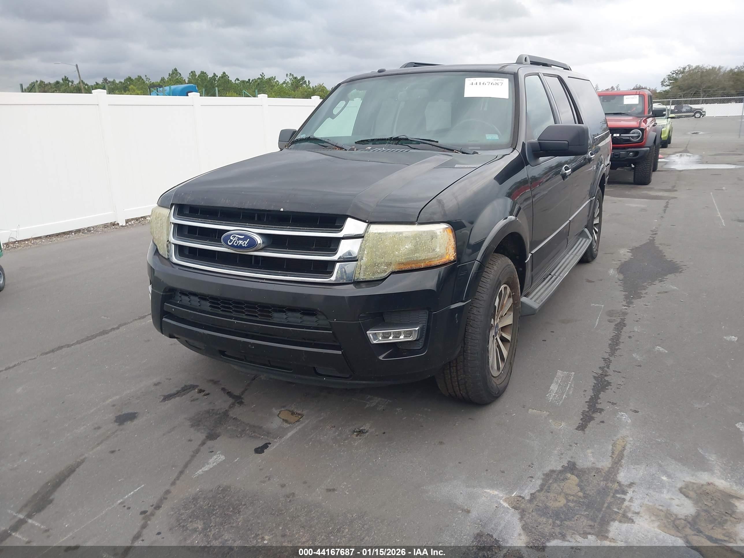 FORD EXPEDITION image 2