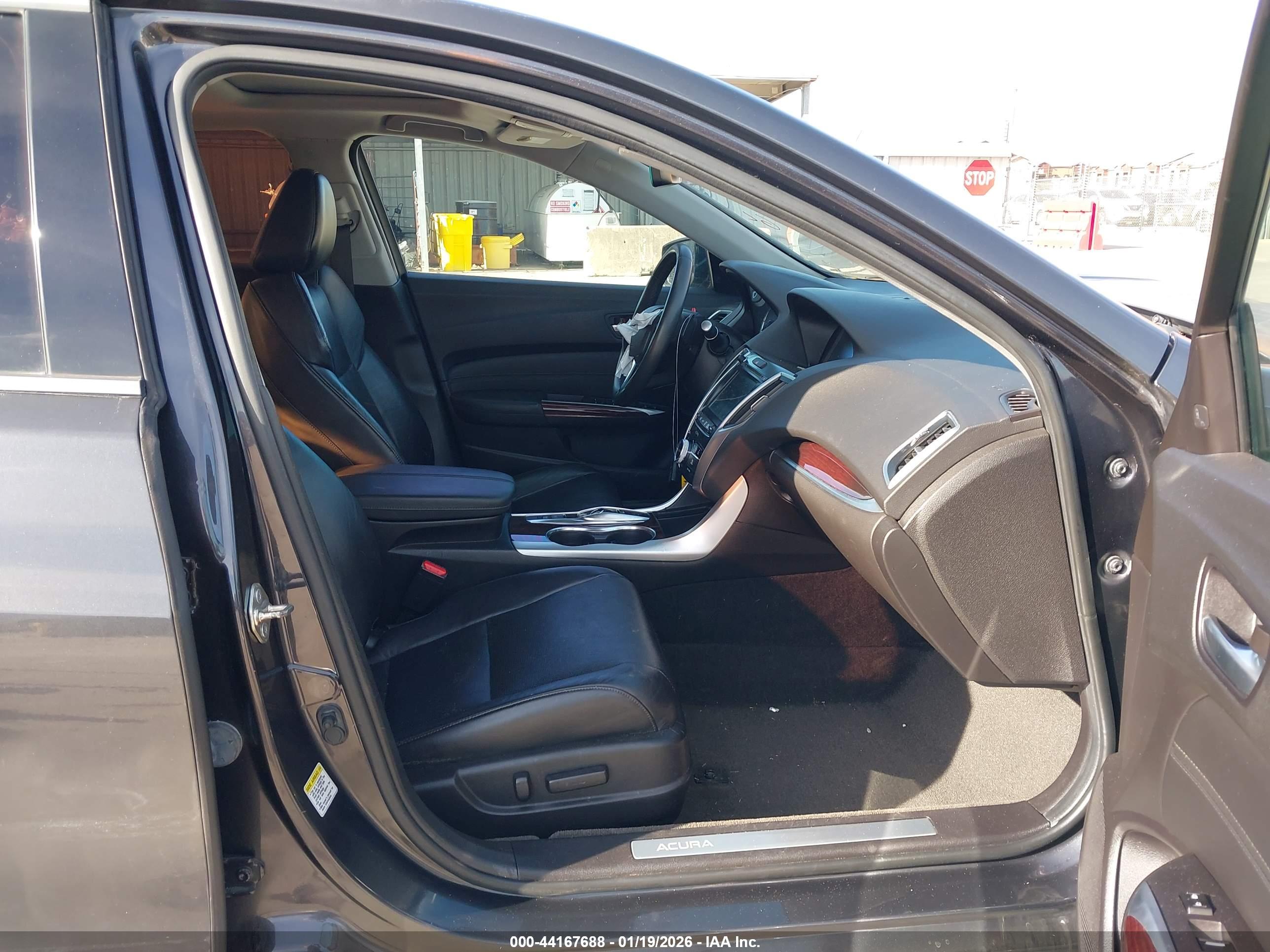 ACURA TLX image 5