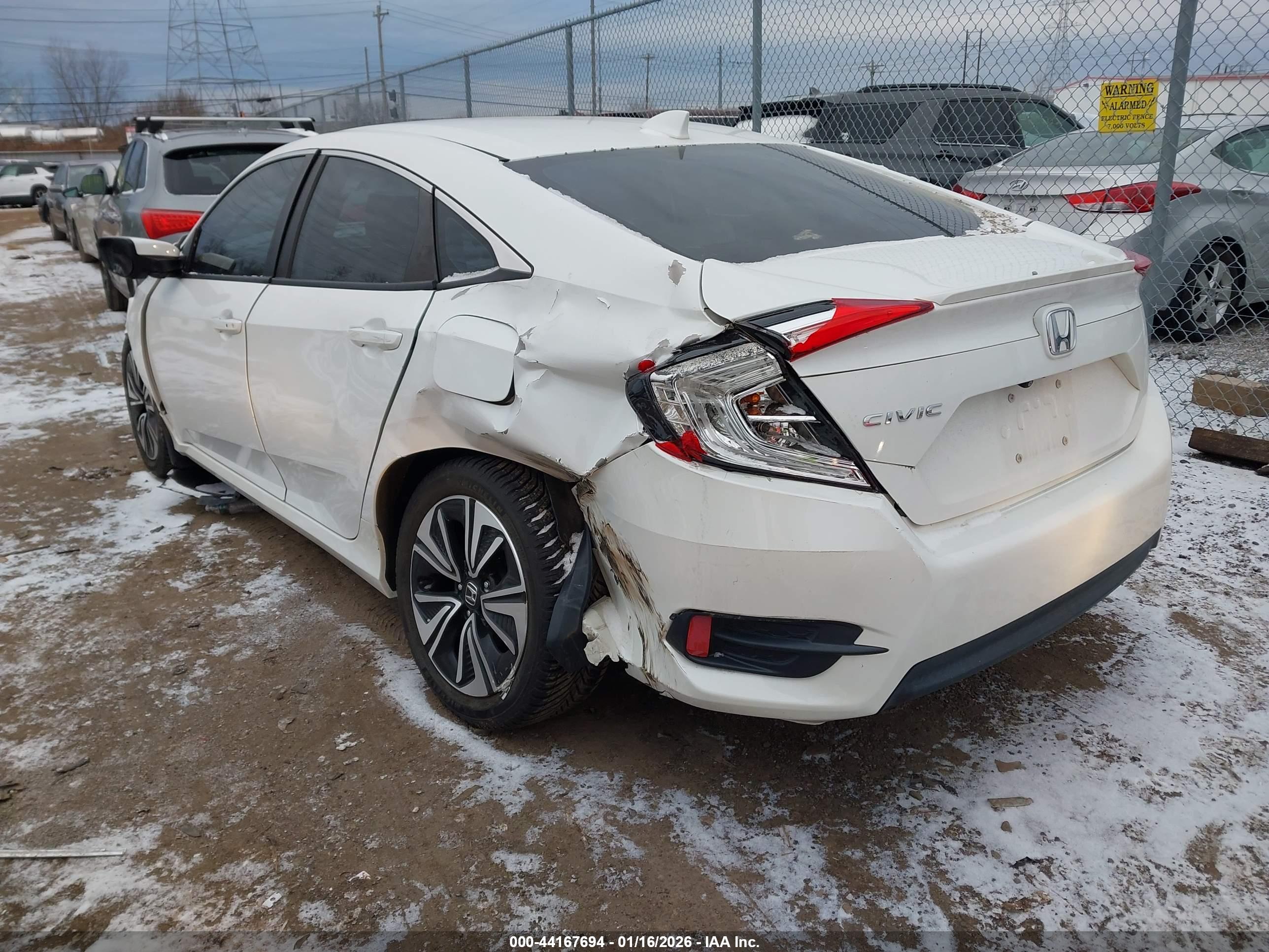 HONDA CIVIC image 3