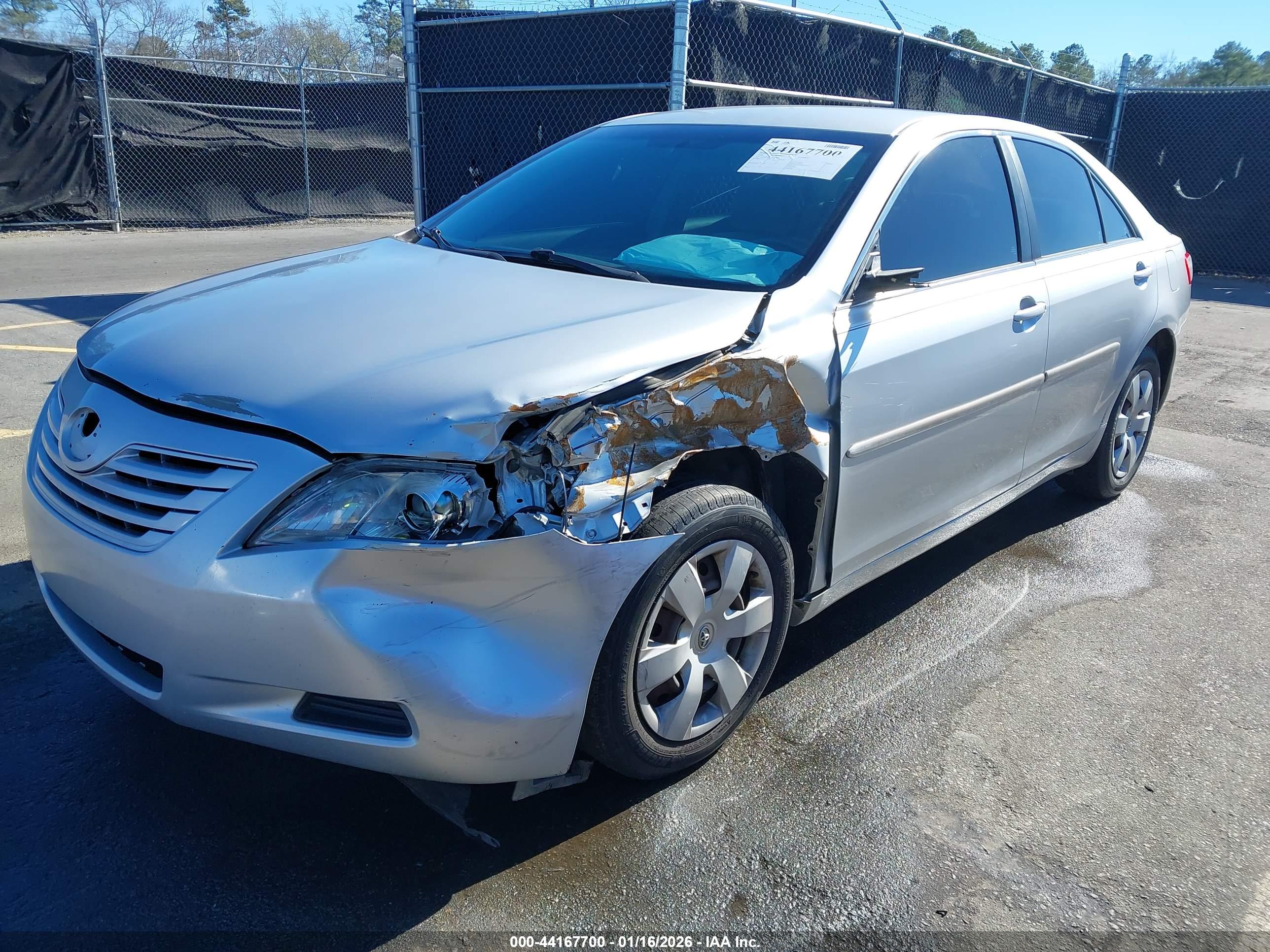 TOYOTA CAMRY image 6