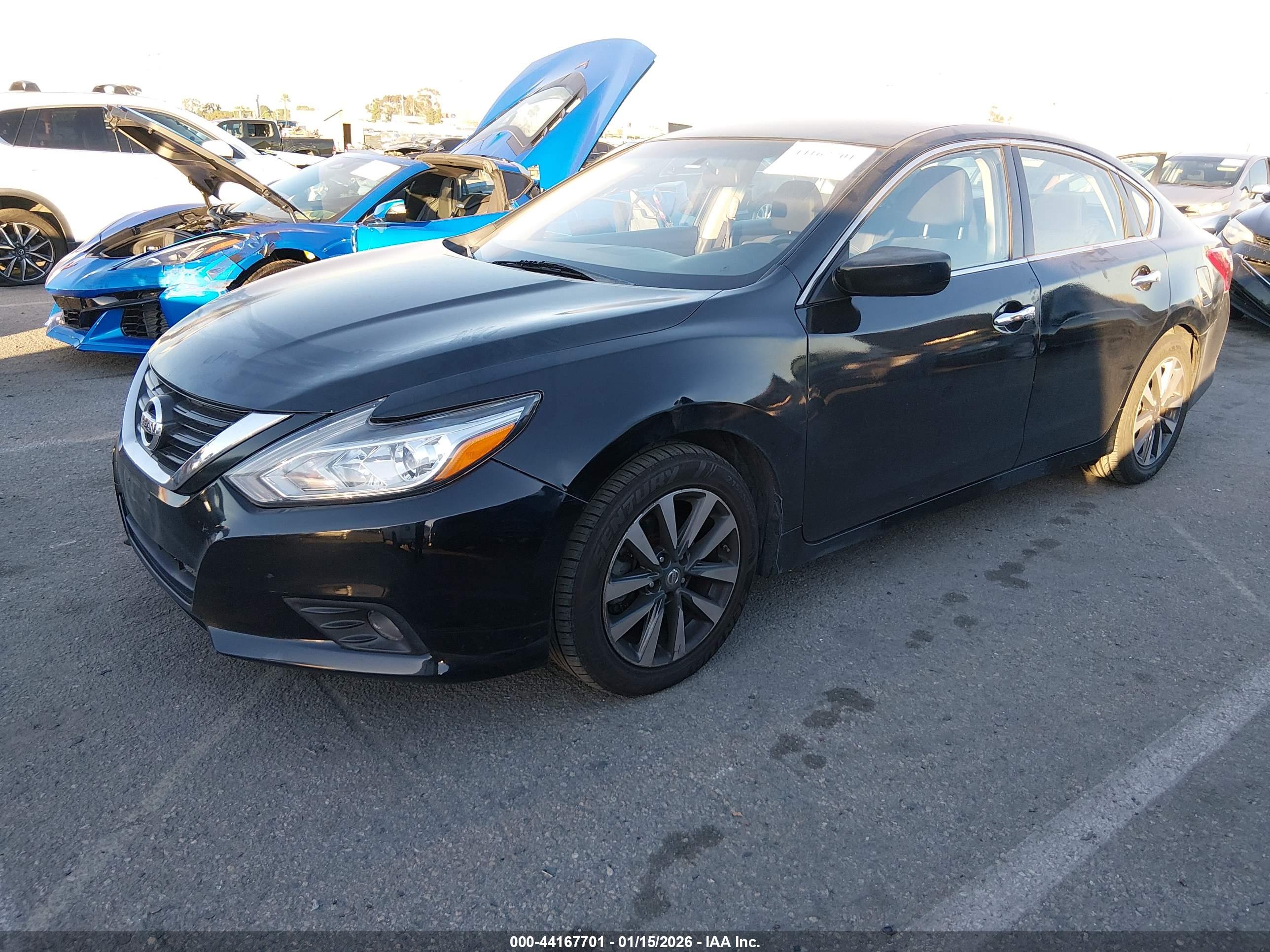 NISSAN ALTIMA image 2