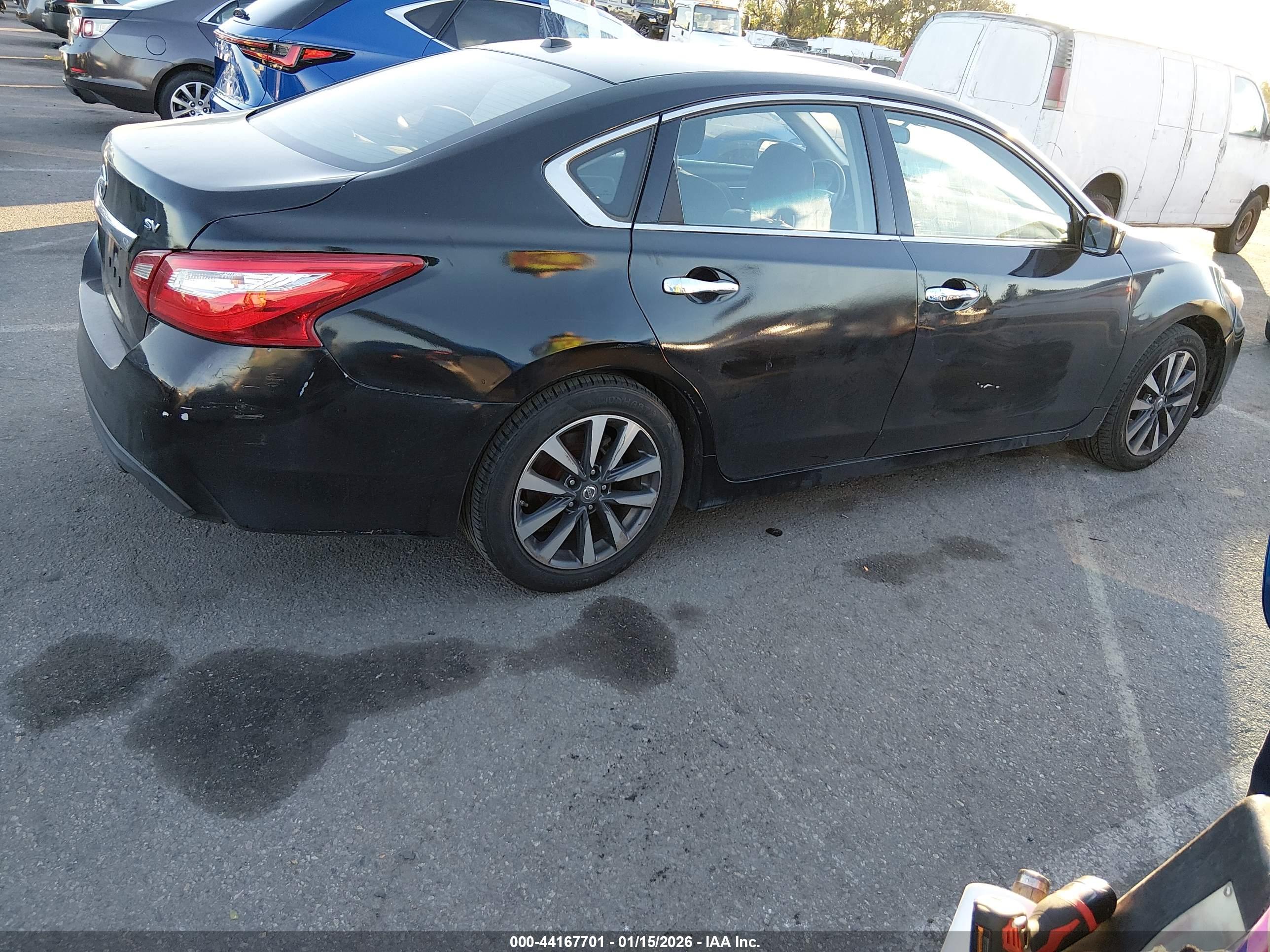 NISSAN ALTIMA image 4