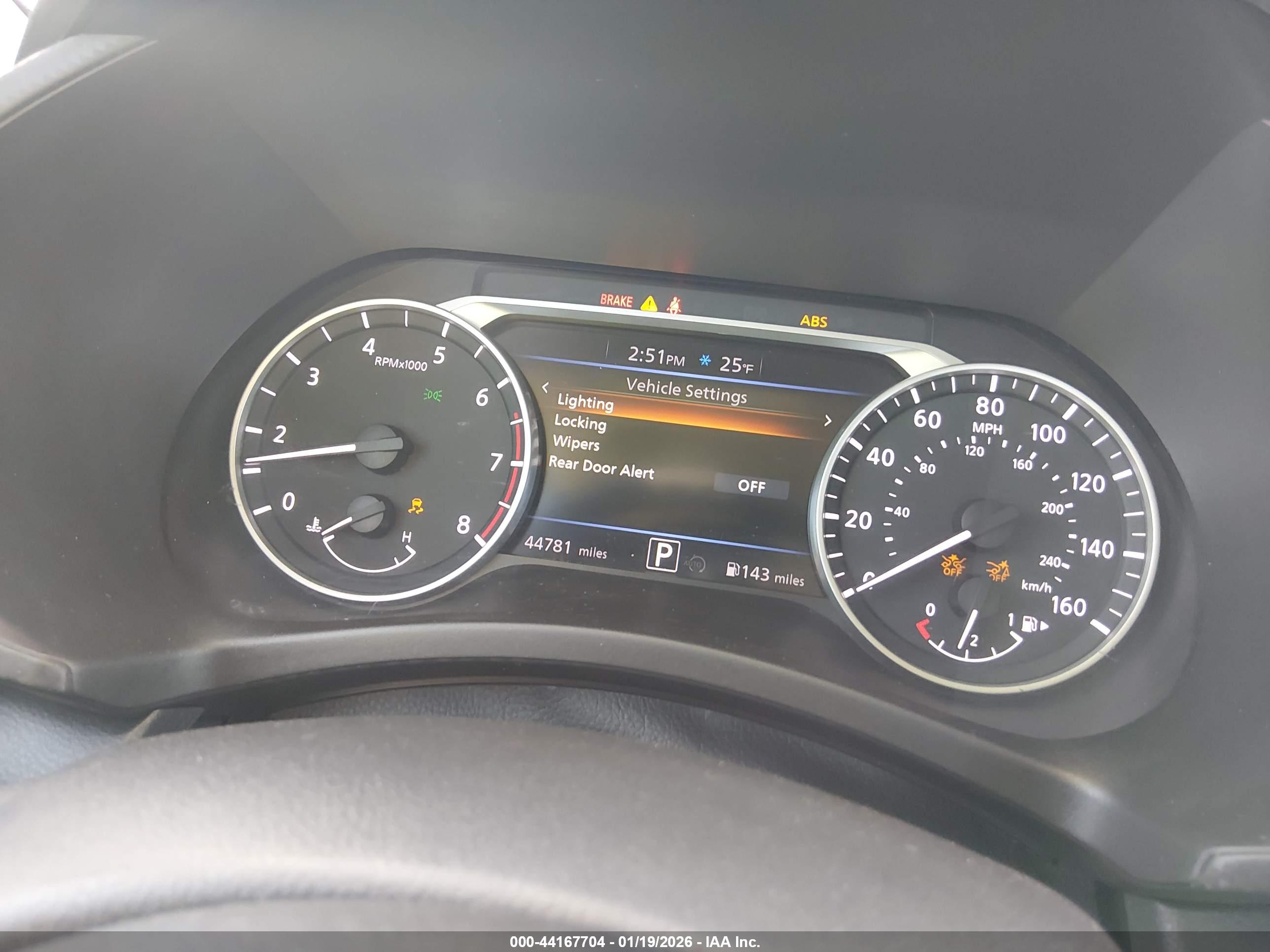 NISSAN SENTRA image 7