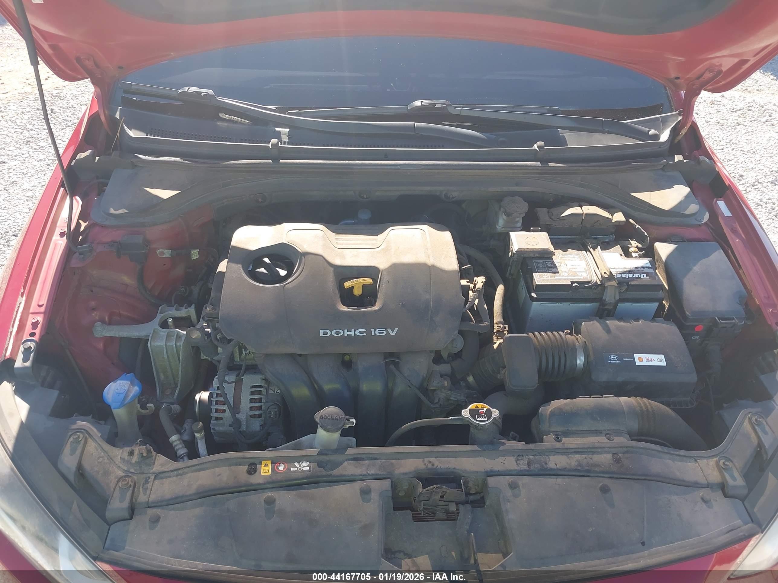 HYUNDAI ELANTRA image 10