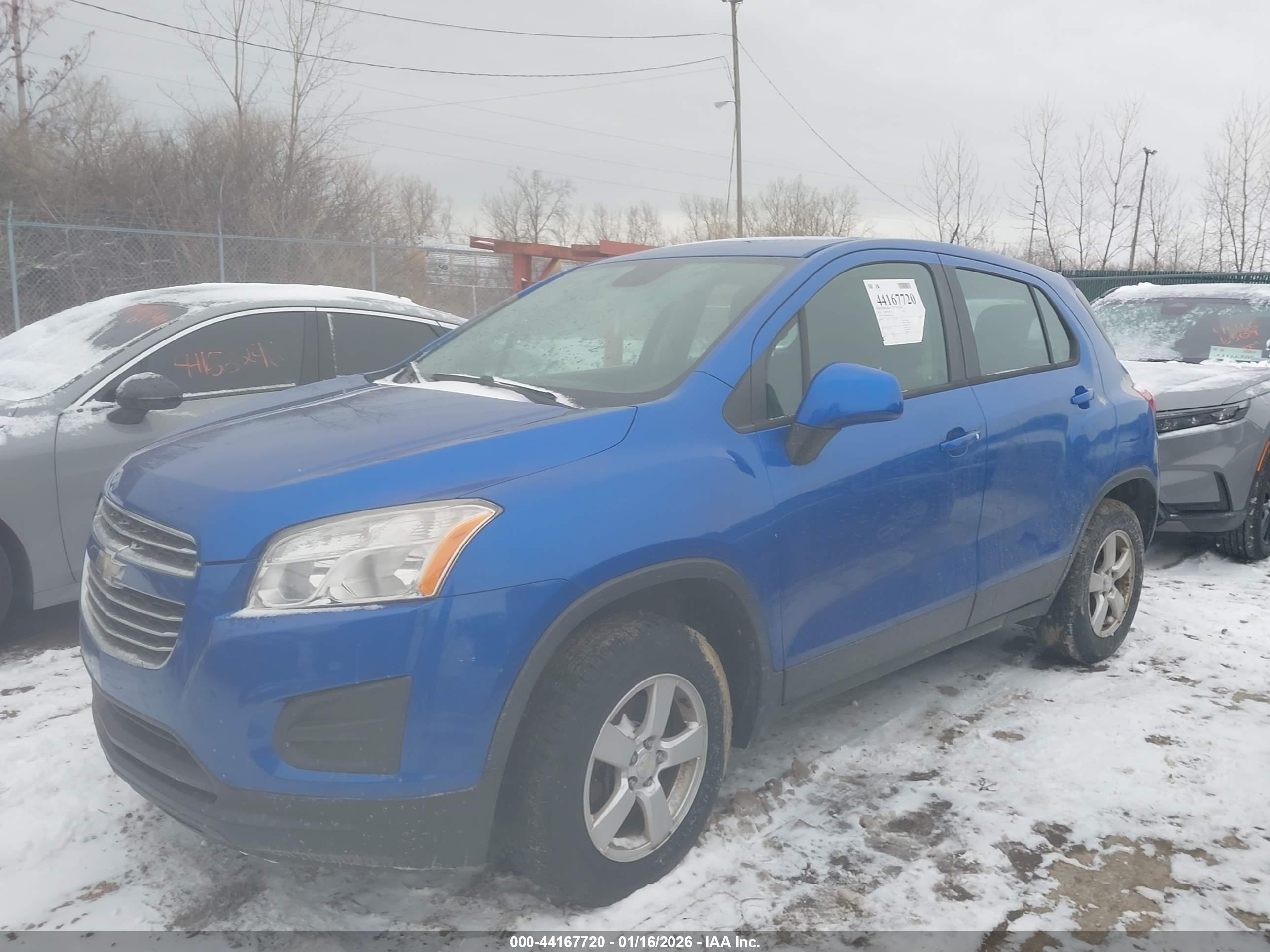 CHEVROLET TRAX image 2