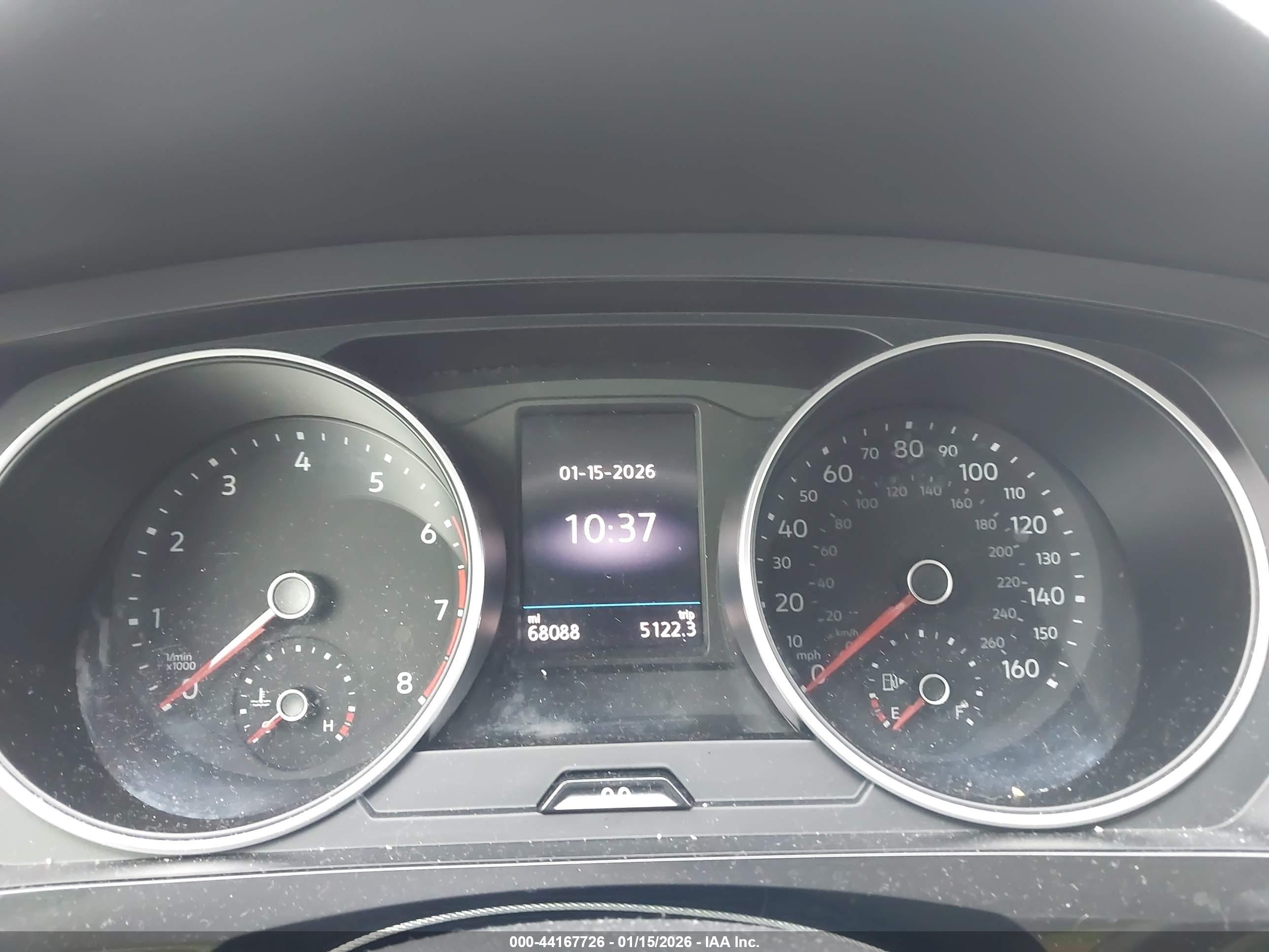 VOLKSWAGEN TIGUAN image 7