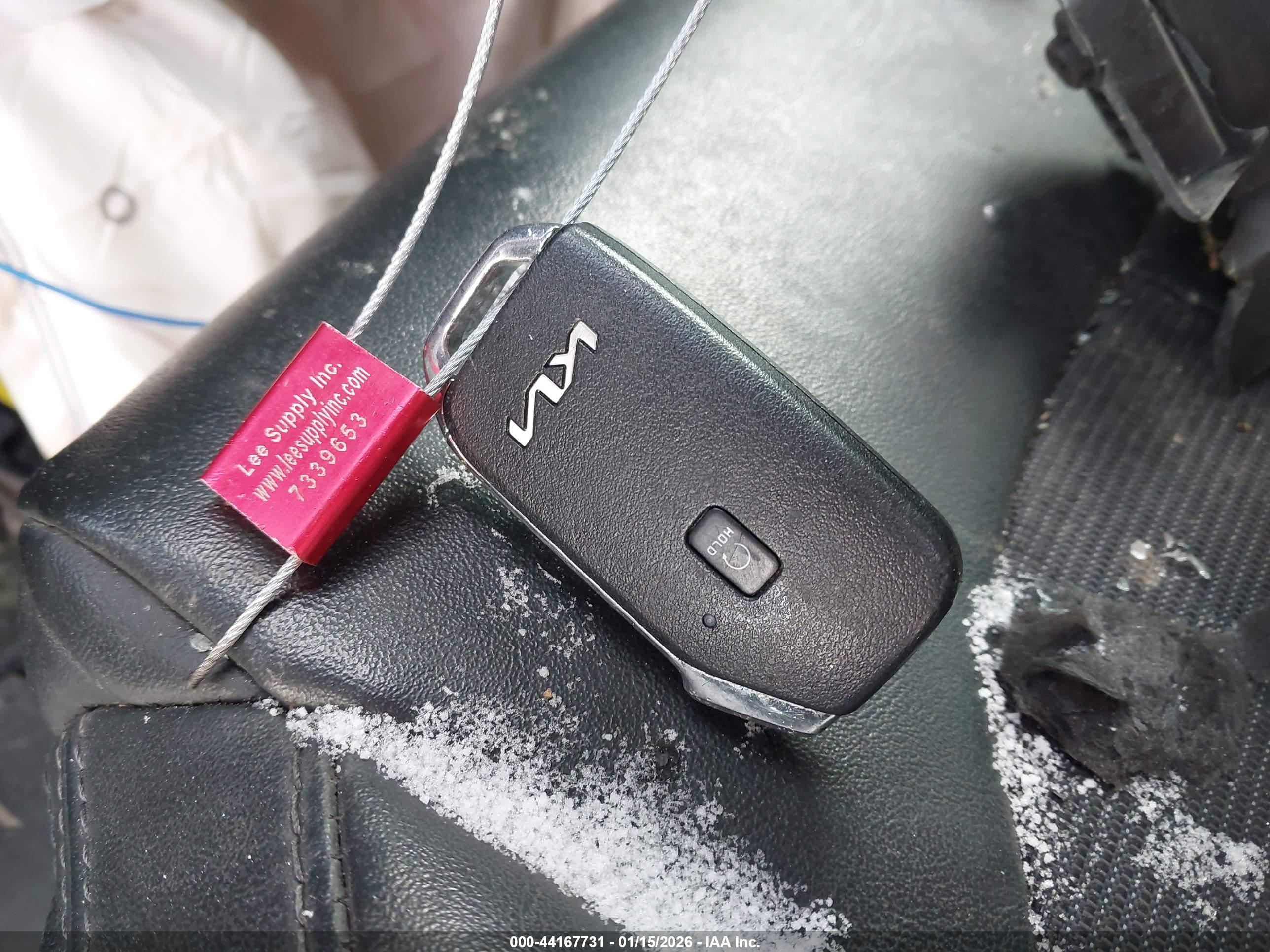 KIA K5 image 11