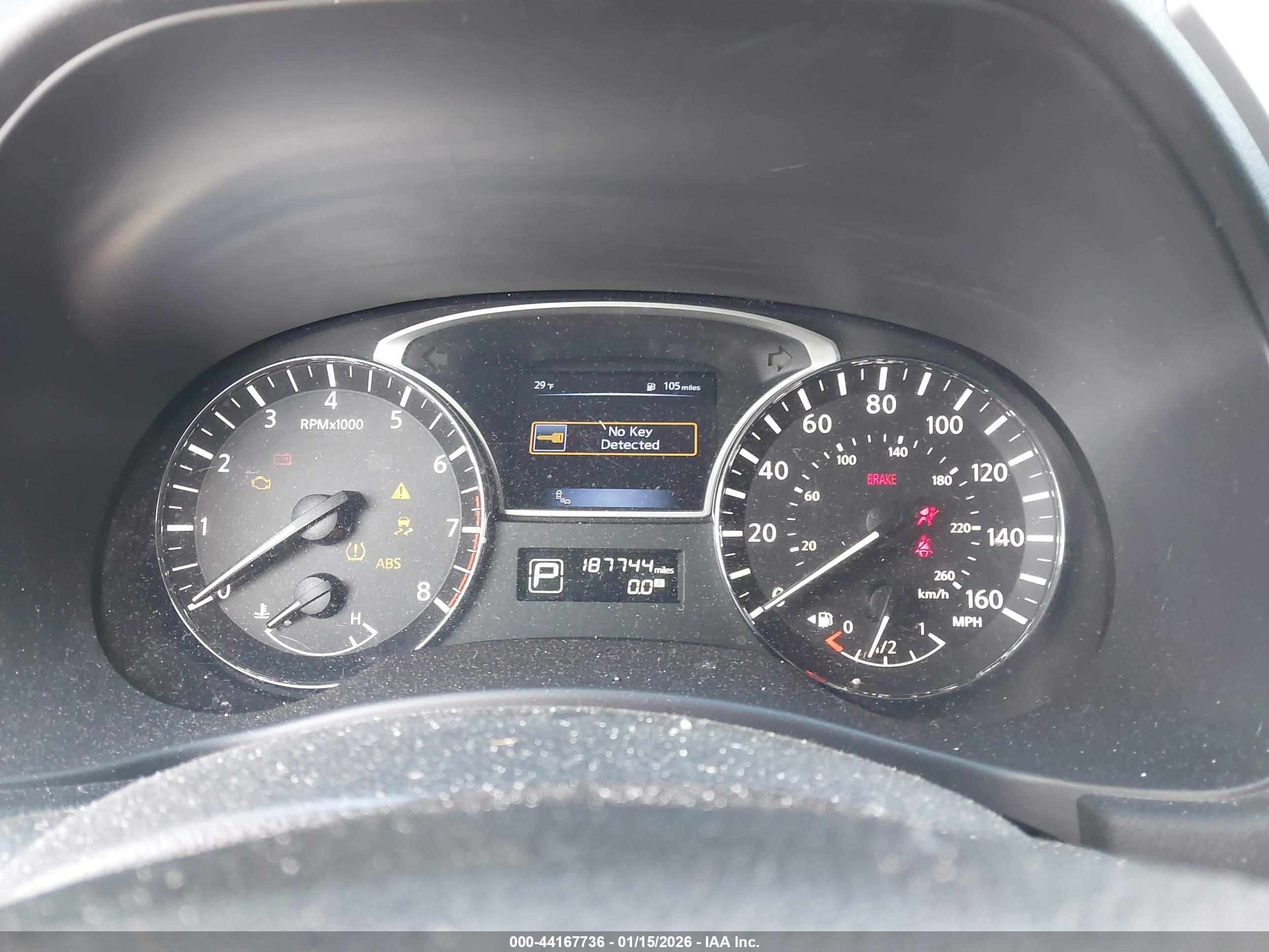 NISSAN PATHFINDER image 7