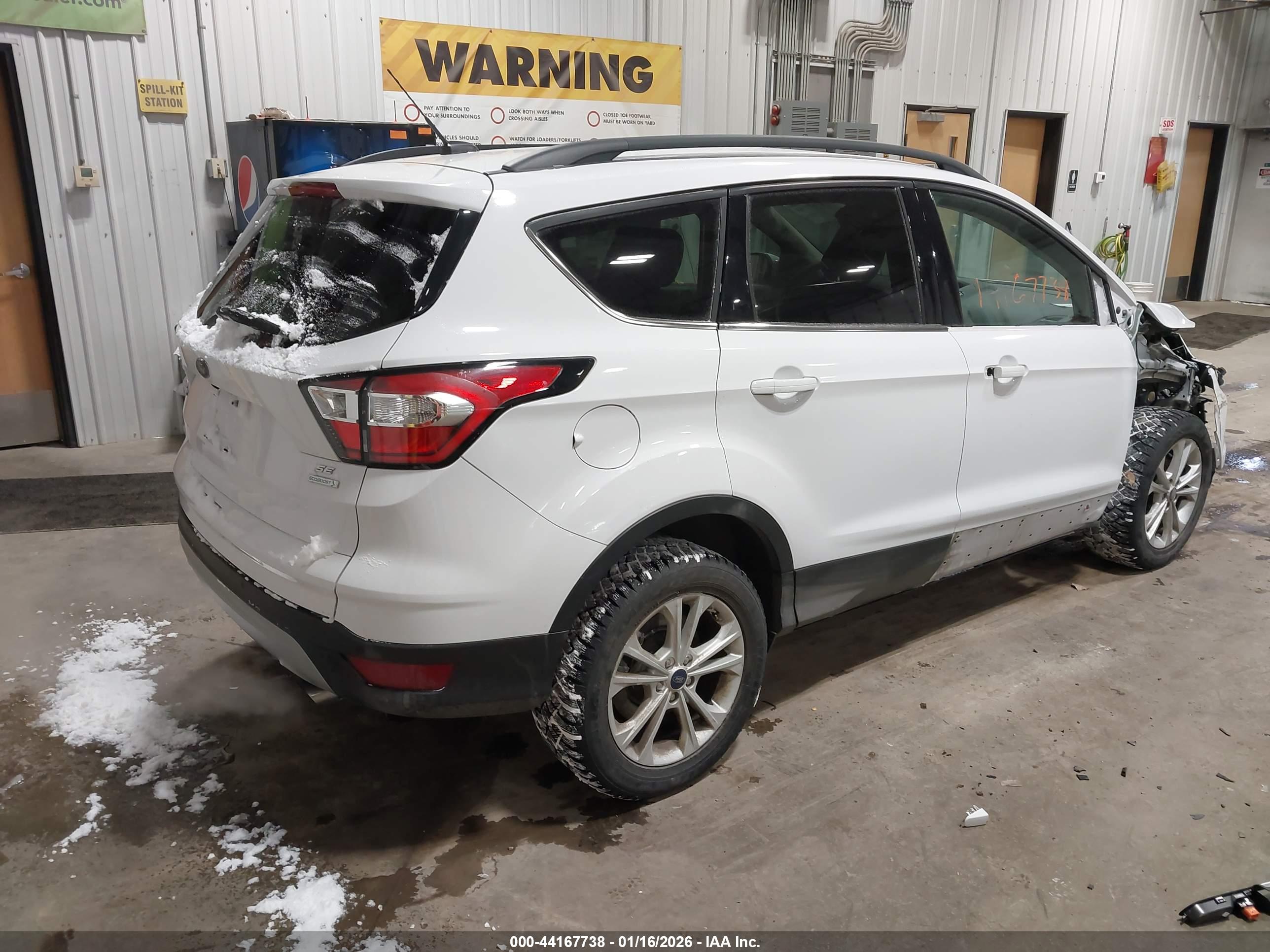 FORD ESCAPE image 4