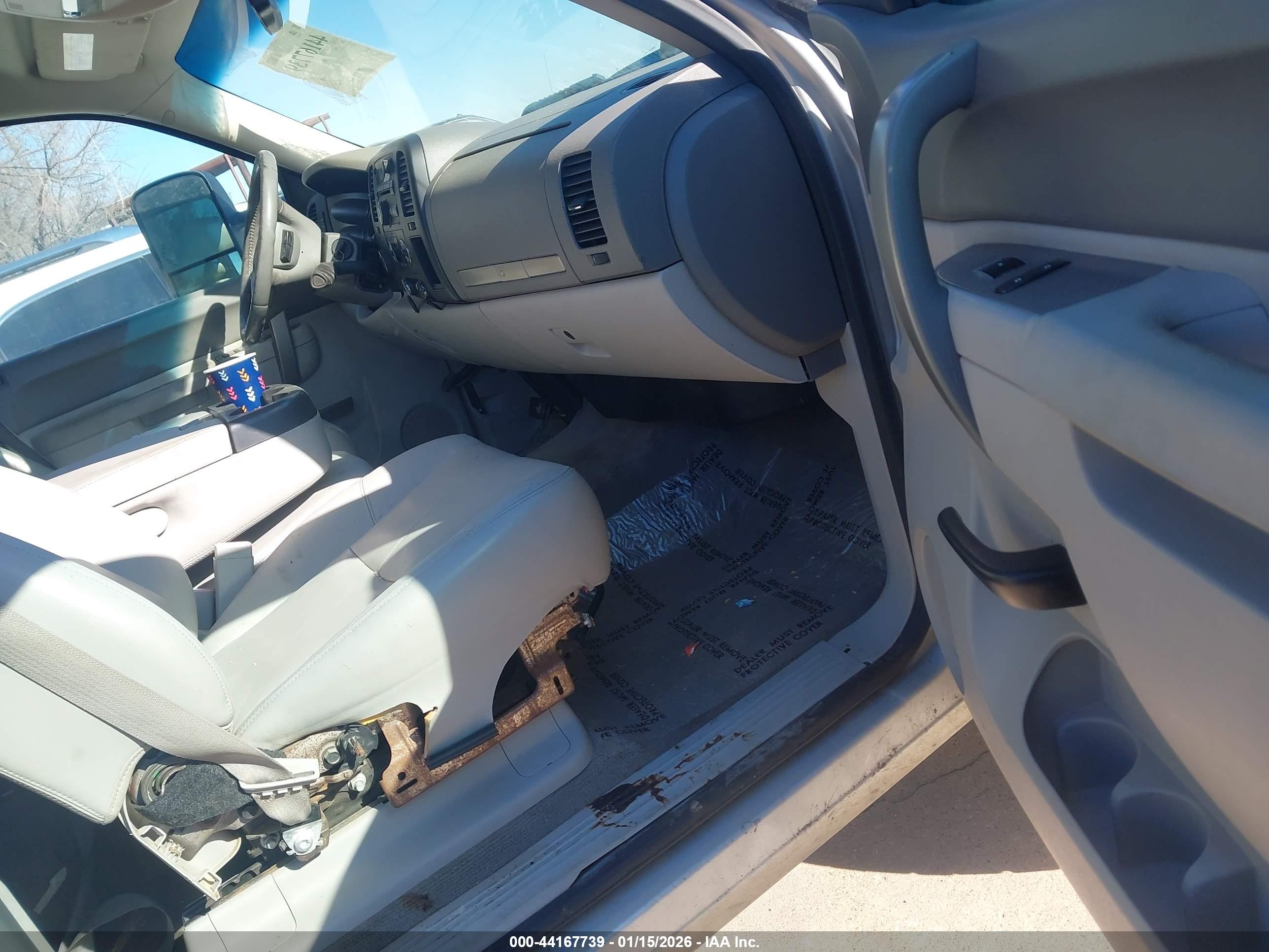 GMC SIERRA image 5