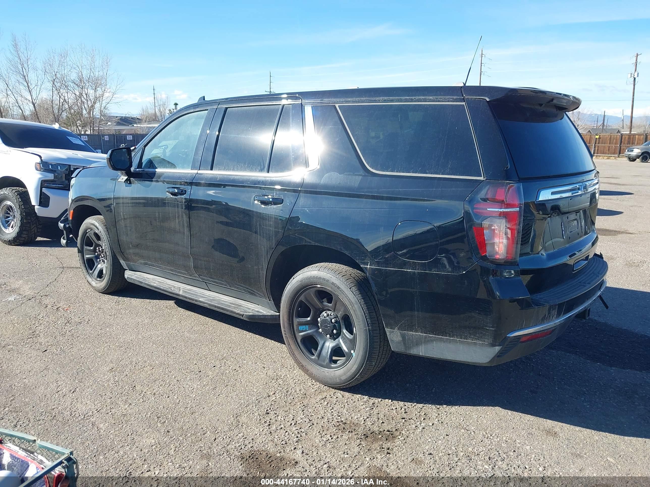 CHEVROLET TAHOE image 3