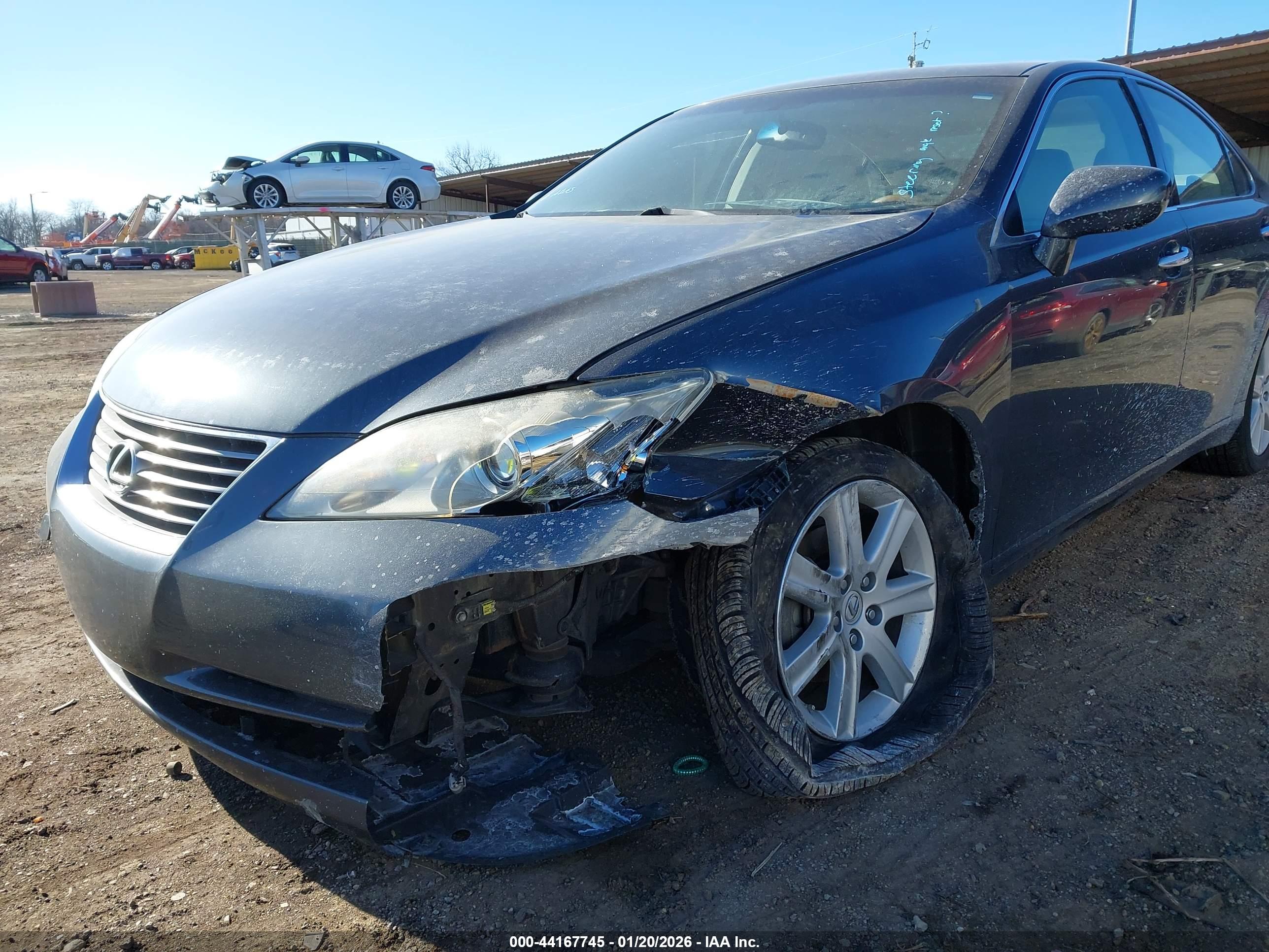 LEXUS ES image 6