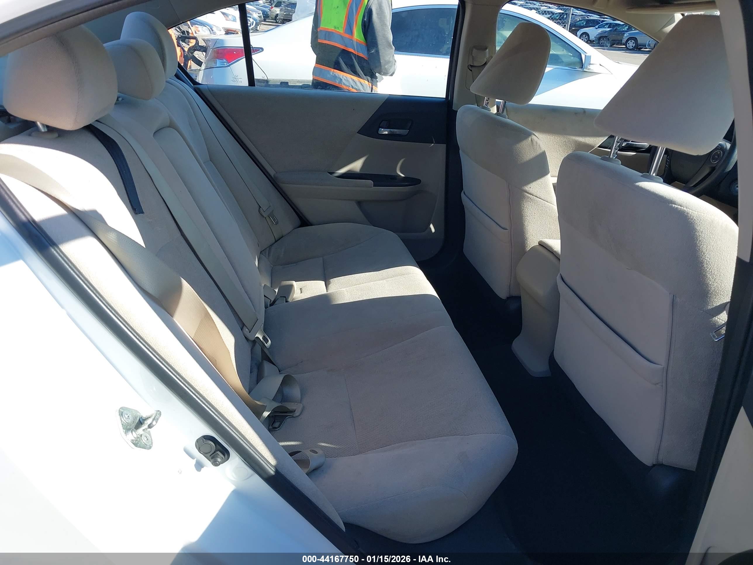 HONDA ACCORD image 8