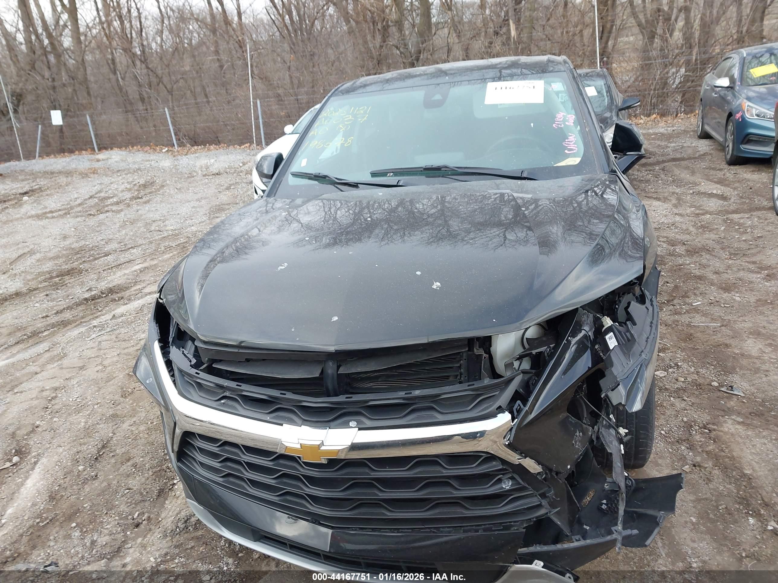 CHEVROLET BLAZER image 6
