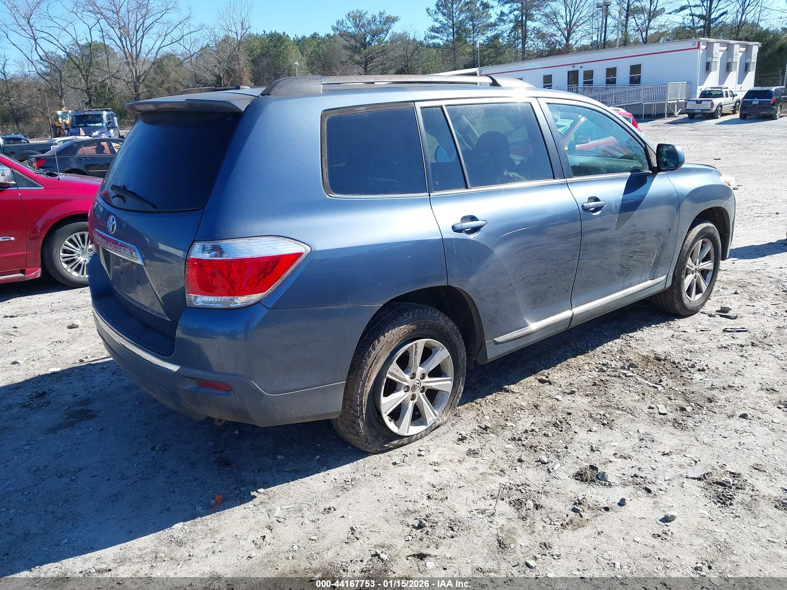 TOYOTA HIGHLANDER image 4