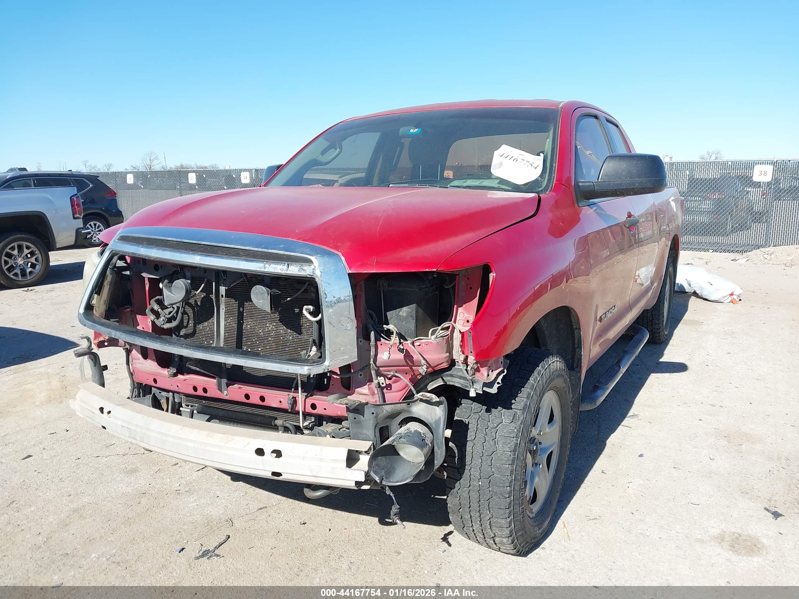 TOYOTA TUNDRA image 2