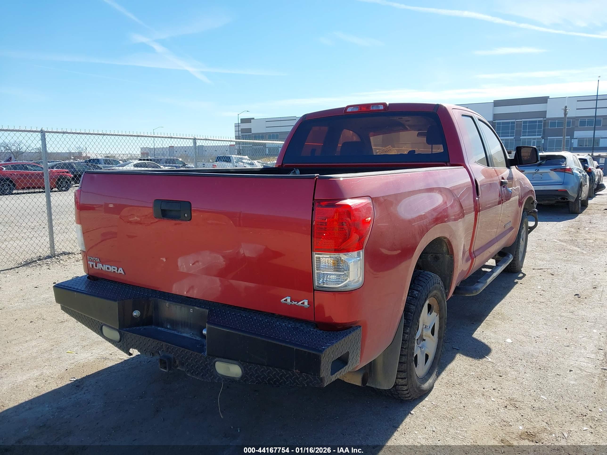 TOYOTA TUNDRA image 4
