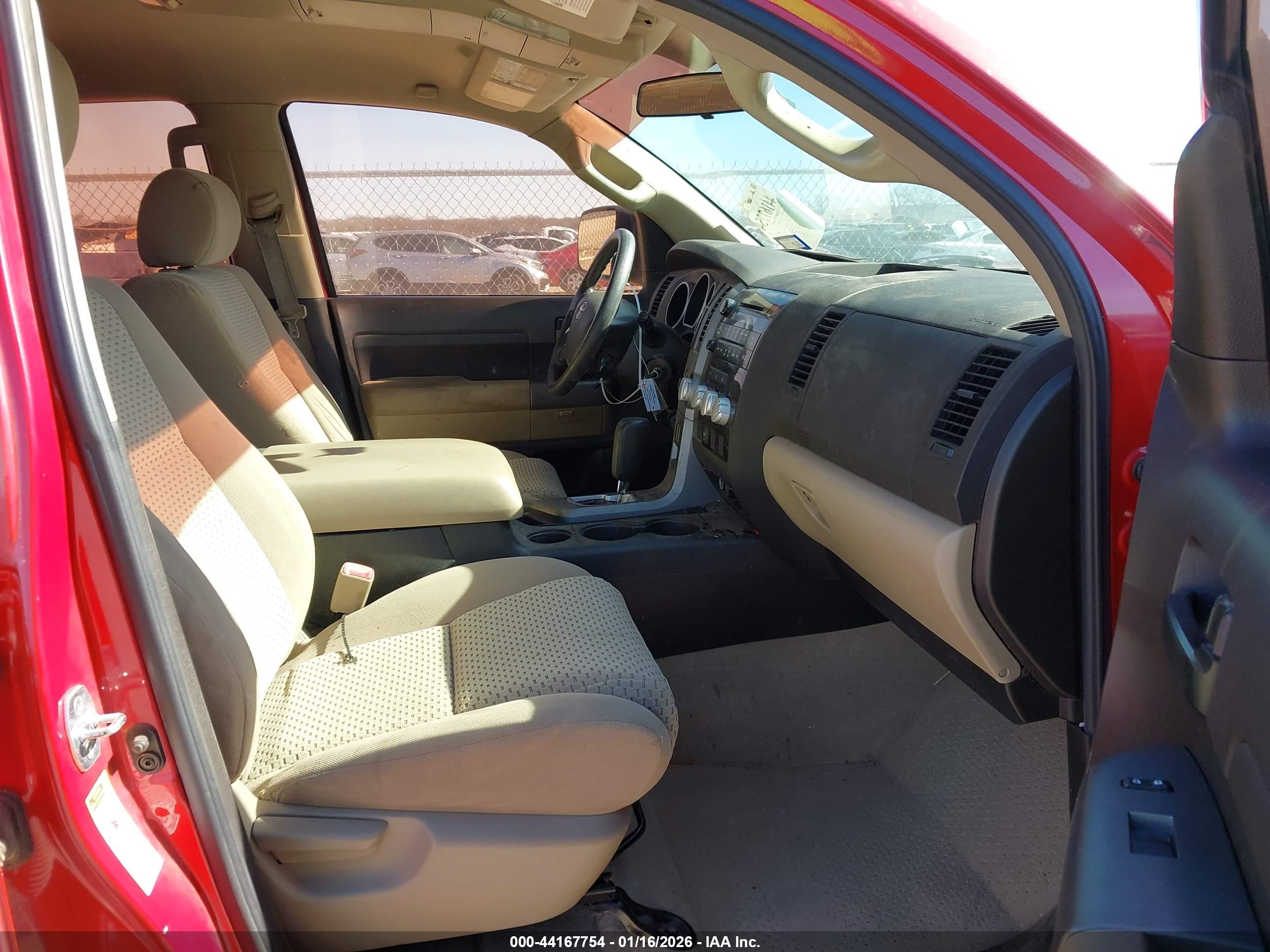 TOYOTA TUNDRA image 5