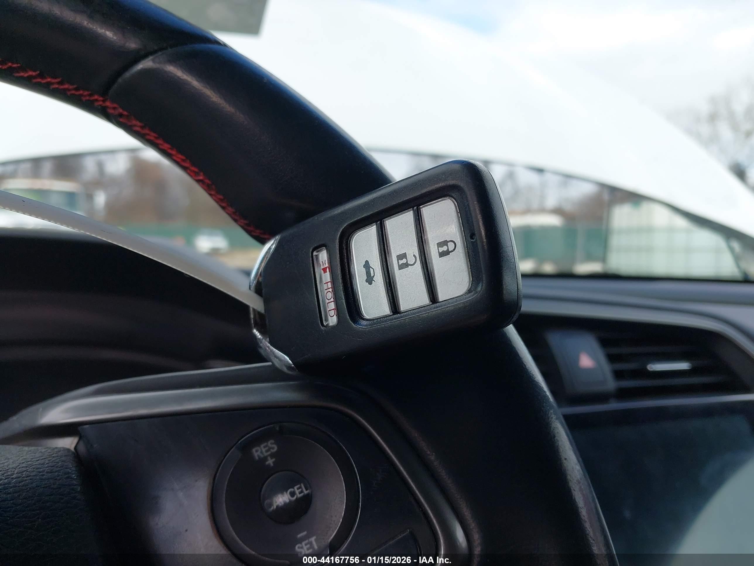 HONDA CIVIC image 11