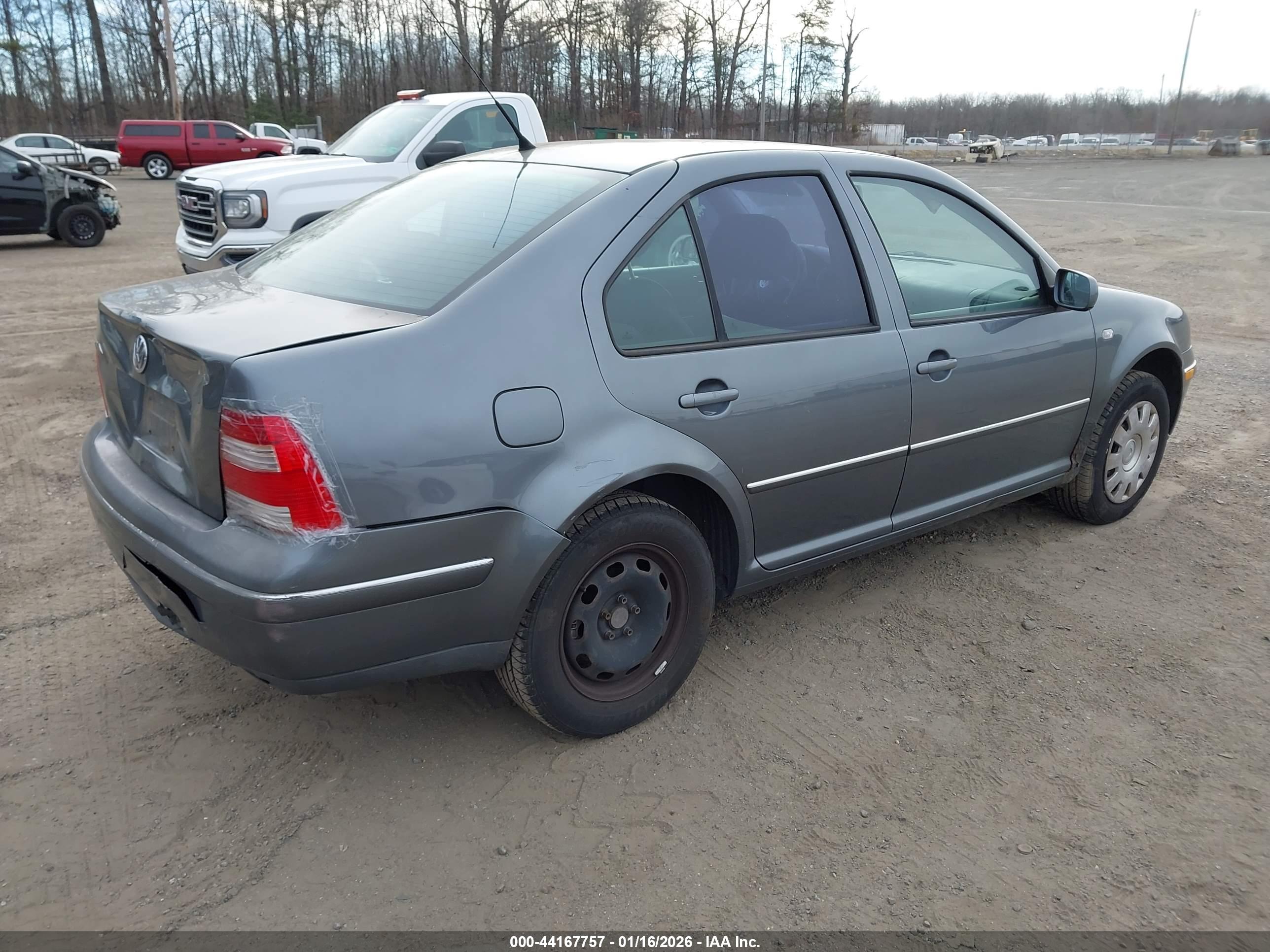 VOLKSWAGEN JETTA image 4